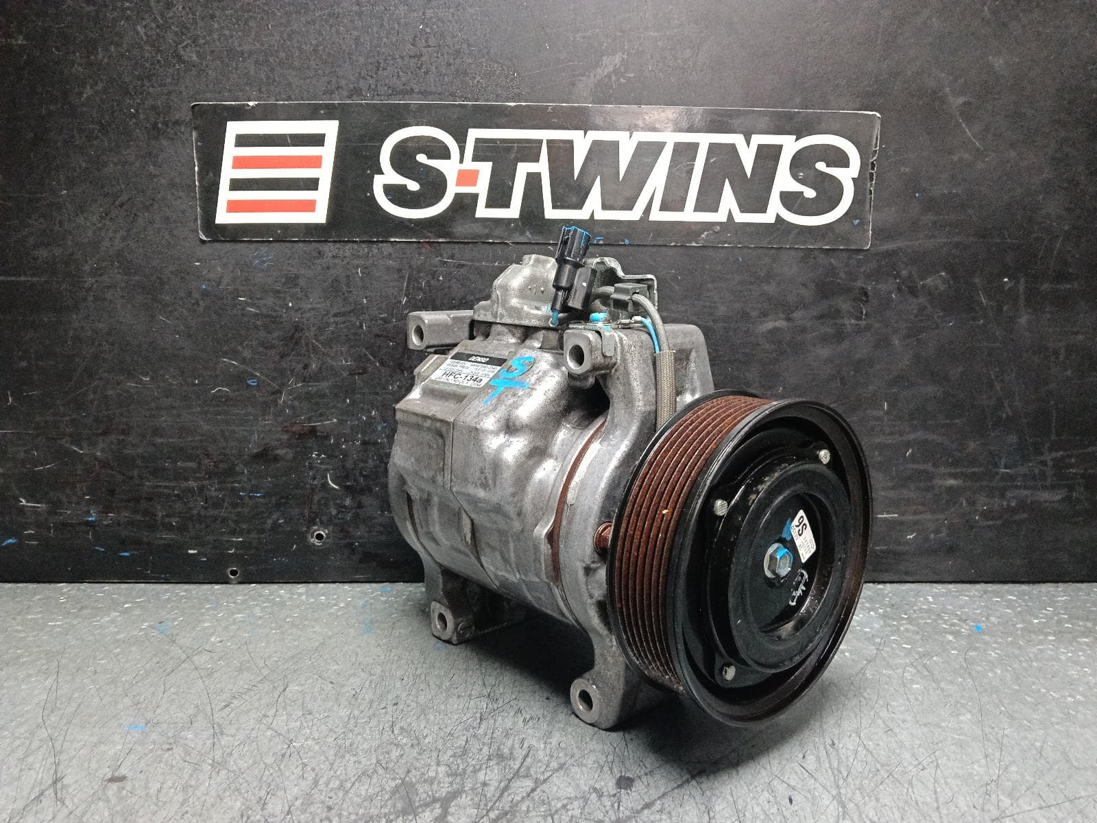 Used auto part listing image: 2019 HONDA ODYSSEY A C COMPRESSOR RC1, PETROL, 2.4, K24W, 02/14-03/22 0000398495