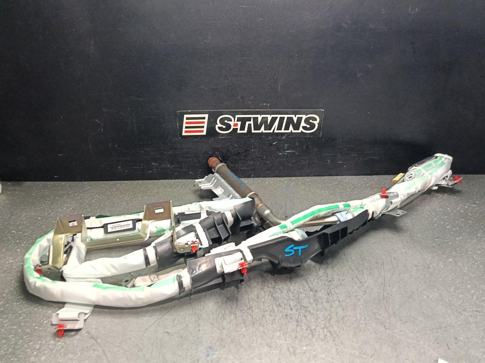 Used auto part listing image: 2019 HONDA ODYSSEY LEFT AIRBAG SIDE CURTAIN, RC1, 02/14-03/22 0000398502