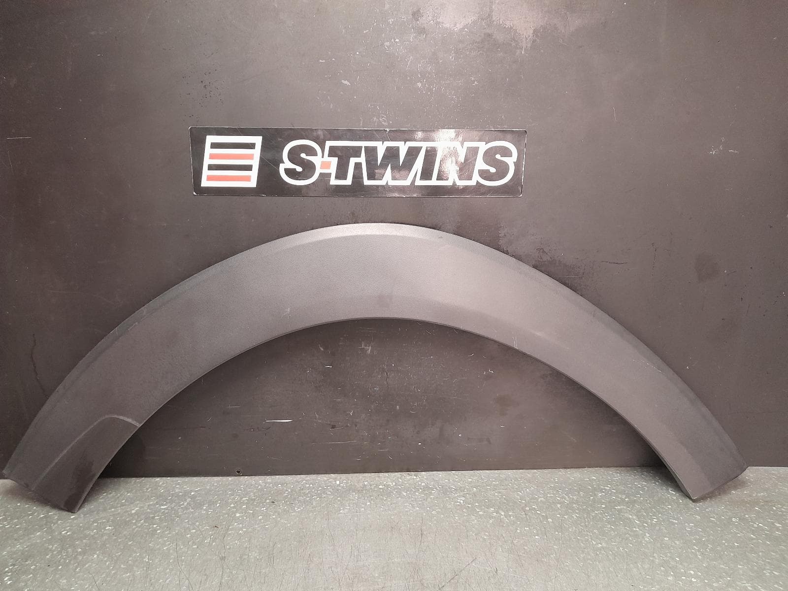 Used auto part listing image: 2020 HYUNDAI TUCSON WHEEL ARCH FLARE RH FRONT, TL, ACTIVE X, 06/15-01/21 0000361477