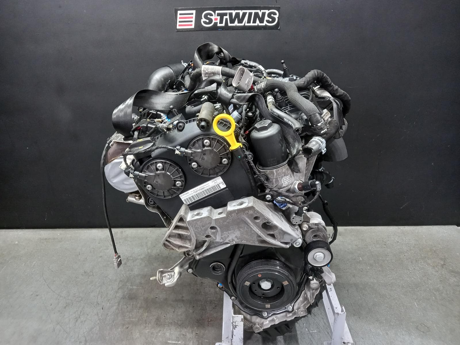 Used auto part listing image: 2016 AUDI A3 ENGINE PETROL, 2.0, TURBO, 8V (A3), CZPB CODE, 05/16-10/20 0000375681