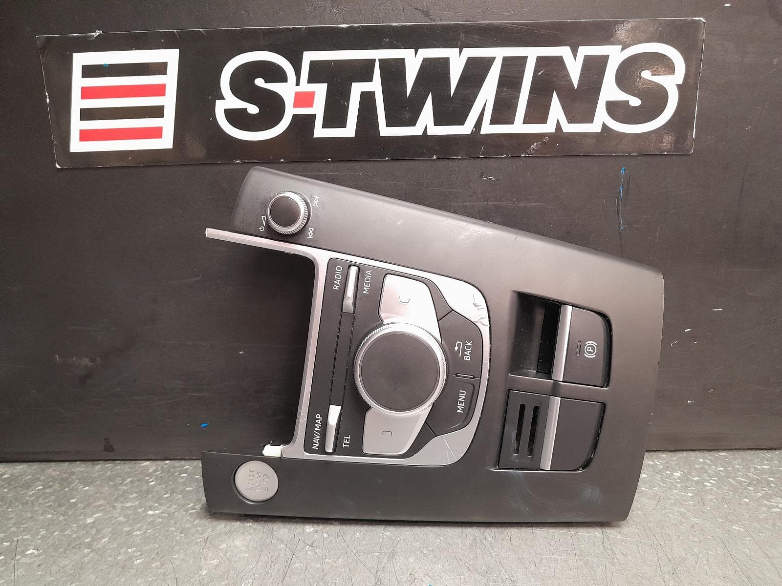Used auto part listing image: 2016 AUDI A3 MMI CONTROLS, W/ MIB STANDARD, W/ START BUTTON TYPE, 8V, 03/13-10/20 0000375682