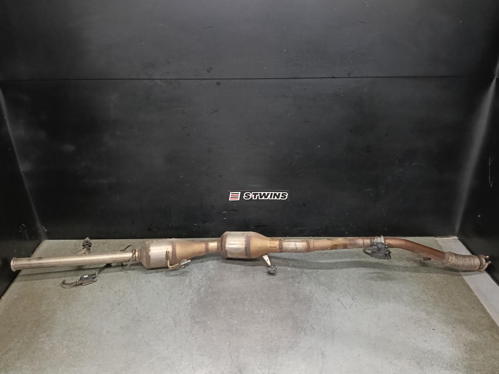 Used auto part listing image: 2020 MITSUBISHI EXPRESS CATALYTIC CONVERTER UNDER CAR-CAT TYPE, 2.0, DIESEL, M9R.710, TURBO, SN, 03/20-12/22 0000401591