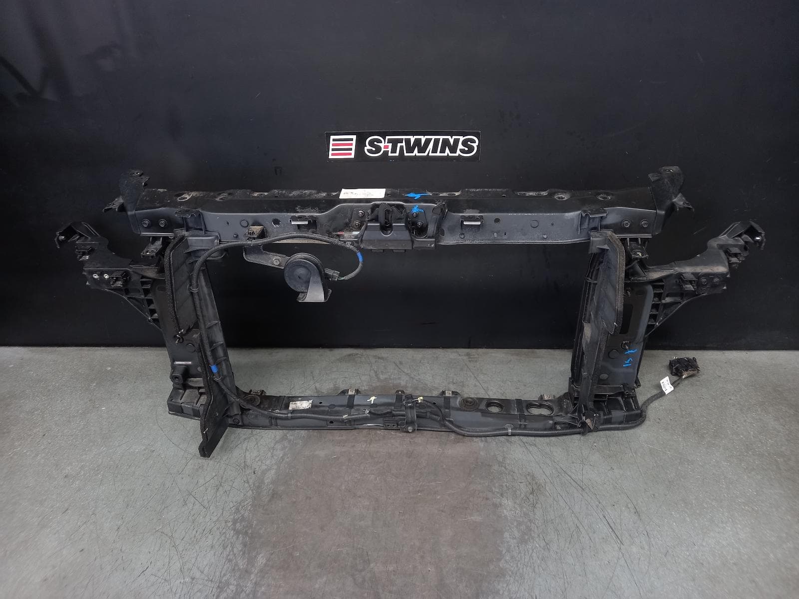 Used auto part listing image: 2015 HYUNDAI SONATA RADIATOR SUPPORT LF, 10/14-07/17 0000373780