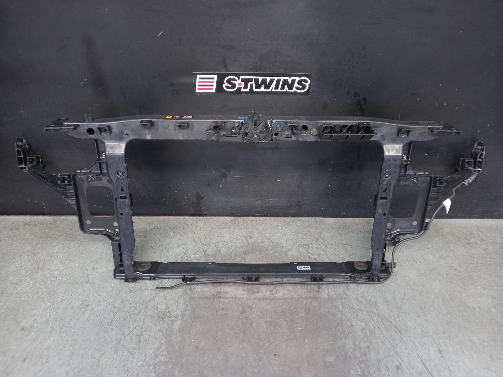 Used auto part listing image: 2019 HYUNDAI I30 RADIATOR SUPPORT PD, HATCH (S. KOREA VIN KMHH), 03/17-12/23 0000371470