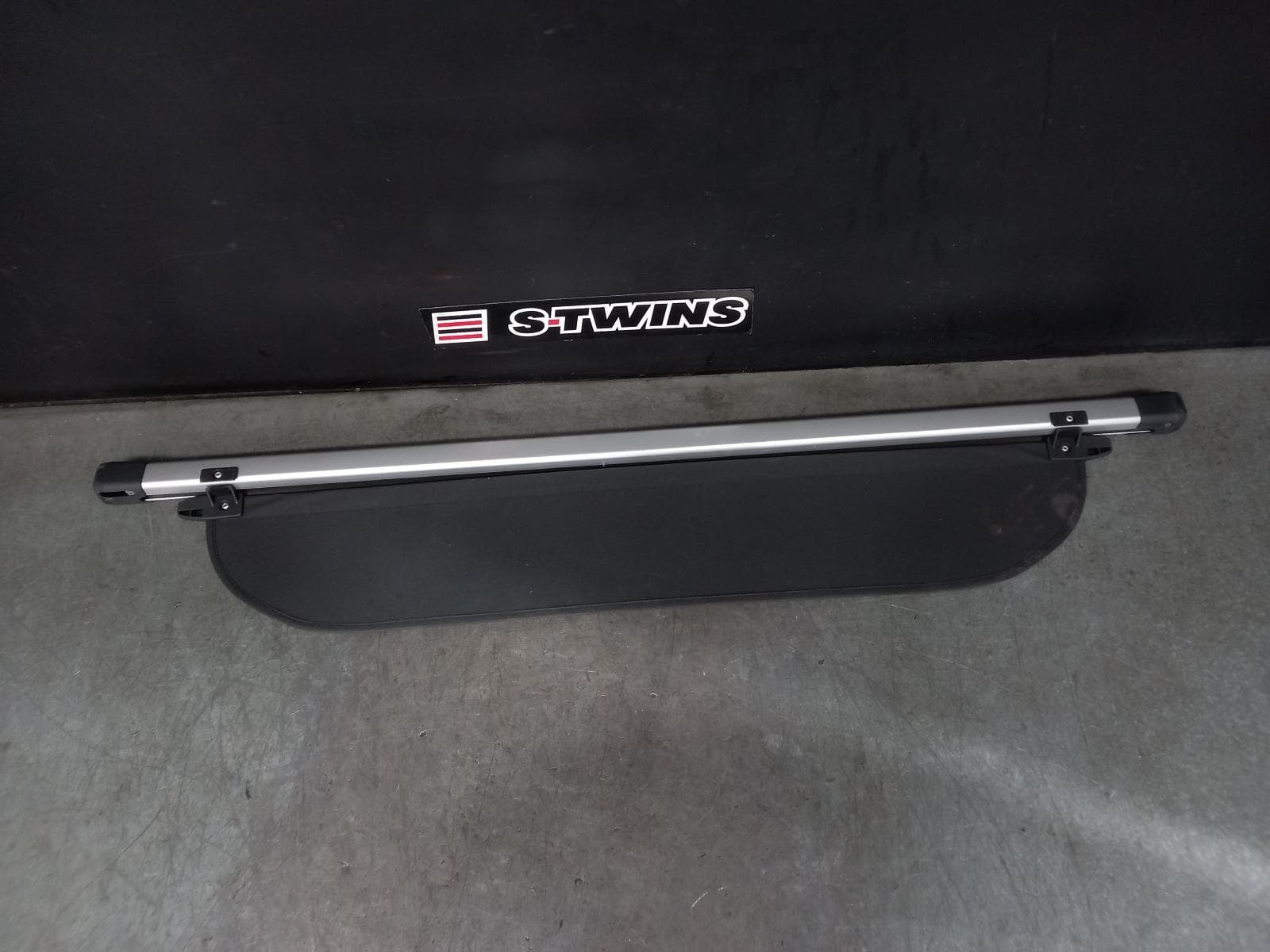 Used auto part listing image: 2013 SUBARU XV PARCEL SHELF CARGO BLIND CARGO BLIND, G4X, 08/11-04/17 0000373836