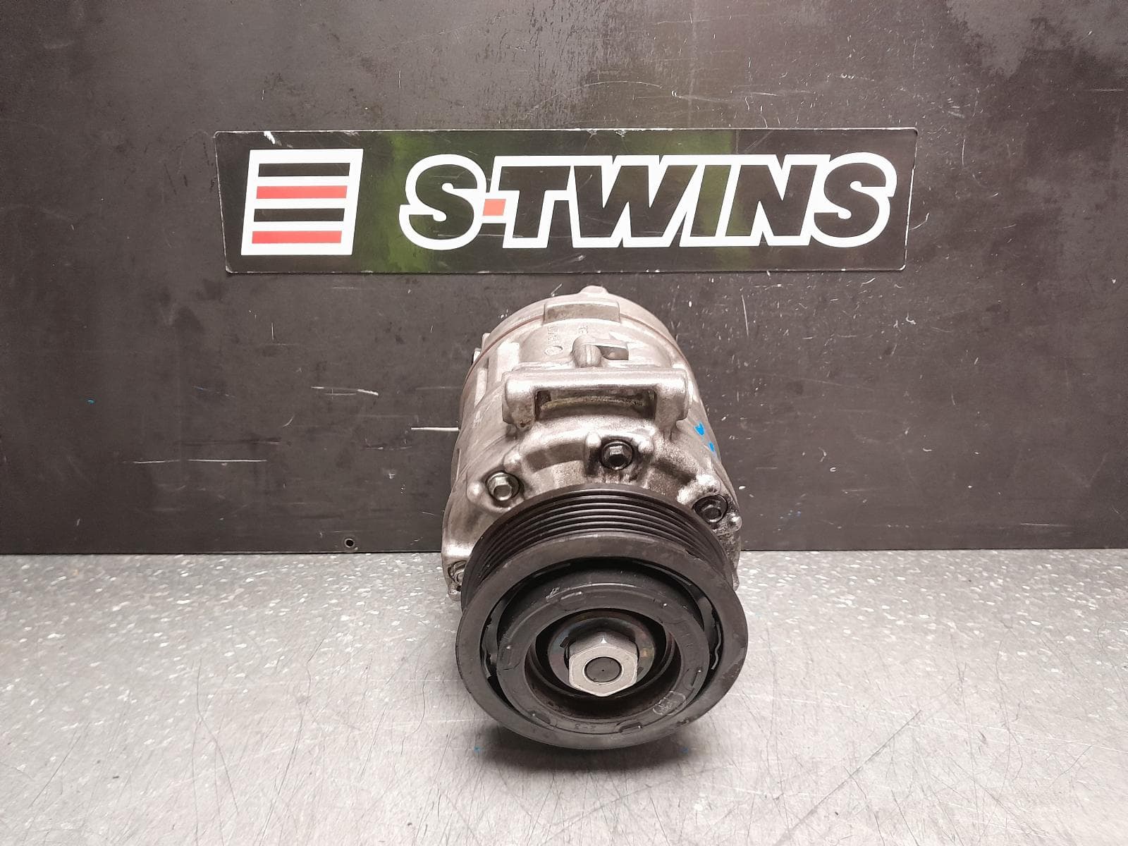 Used auto part listing image: 2016 VOLKSWAGEN TRANSPORTER A C COMPRESSOR T6, DIESEL, 2.0, TURBO, 07/15- 0000363479