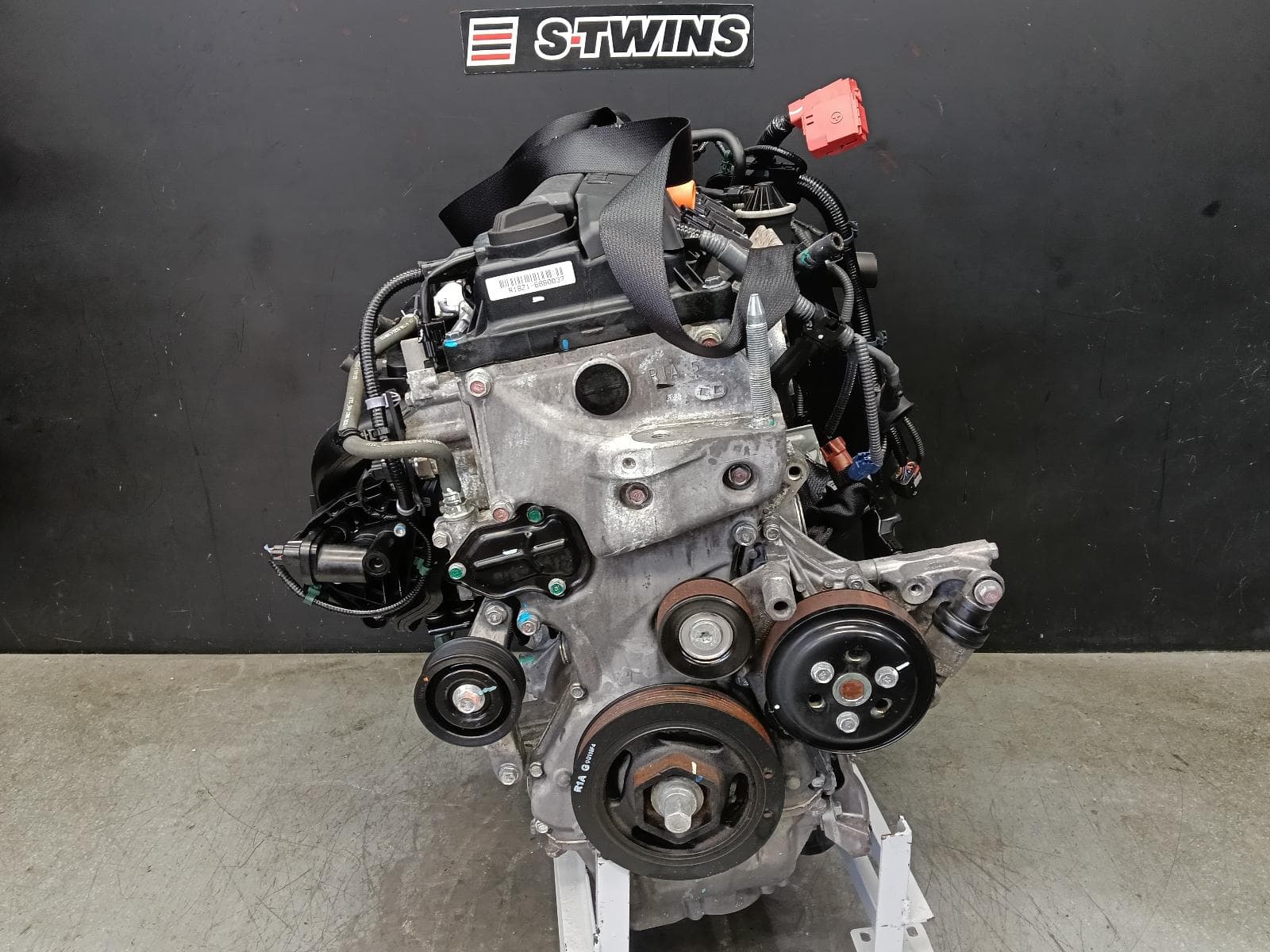 Used auto part listing image: 2019 HONDA CIVIC ENGINE PETROL, 1.8, 10TH GEN, 05/16-08/21 0000396326