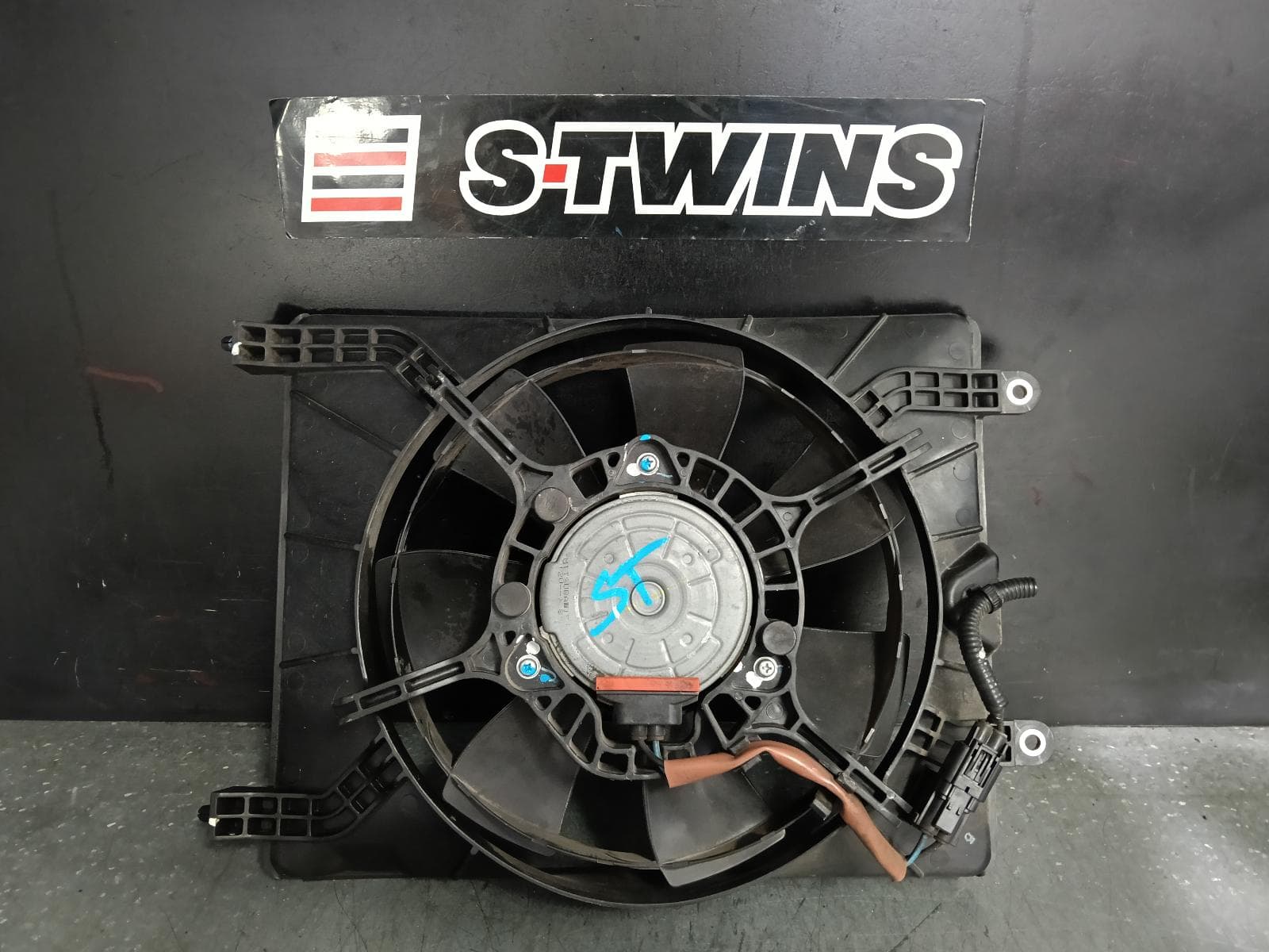 Used auto part listing image: 2015 HONDA HRV FAN A/C FAN, 1.8, PETROL, 12/14-10/21 0000385499
