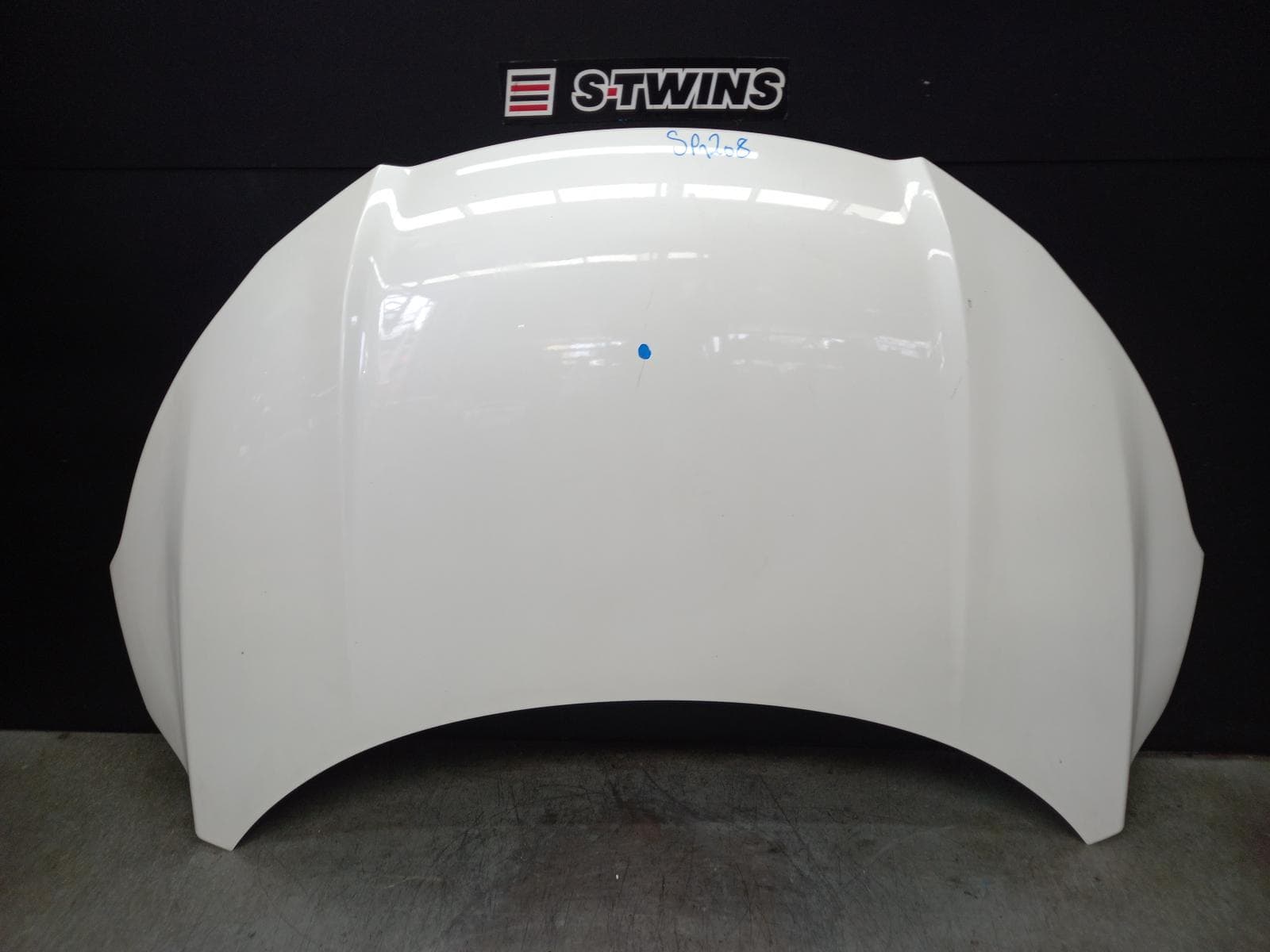 Used auto part listing image: 2015 HONDA HRV BONNET RU, 12/14-10/21 0000385419