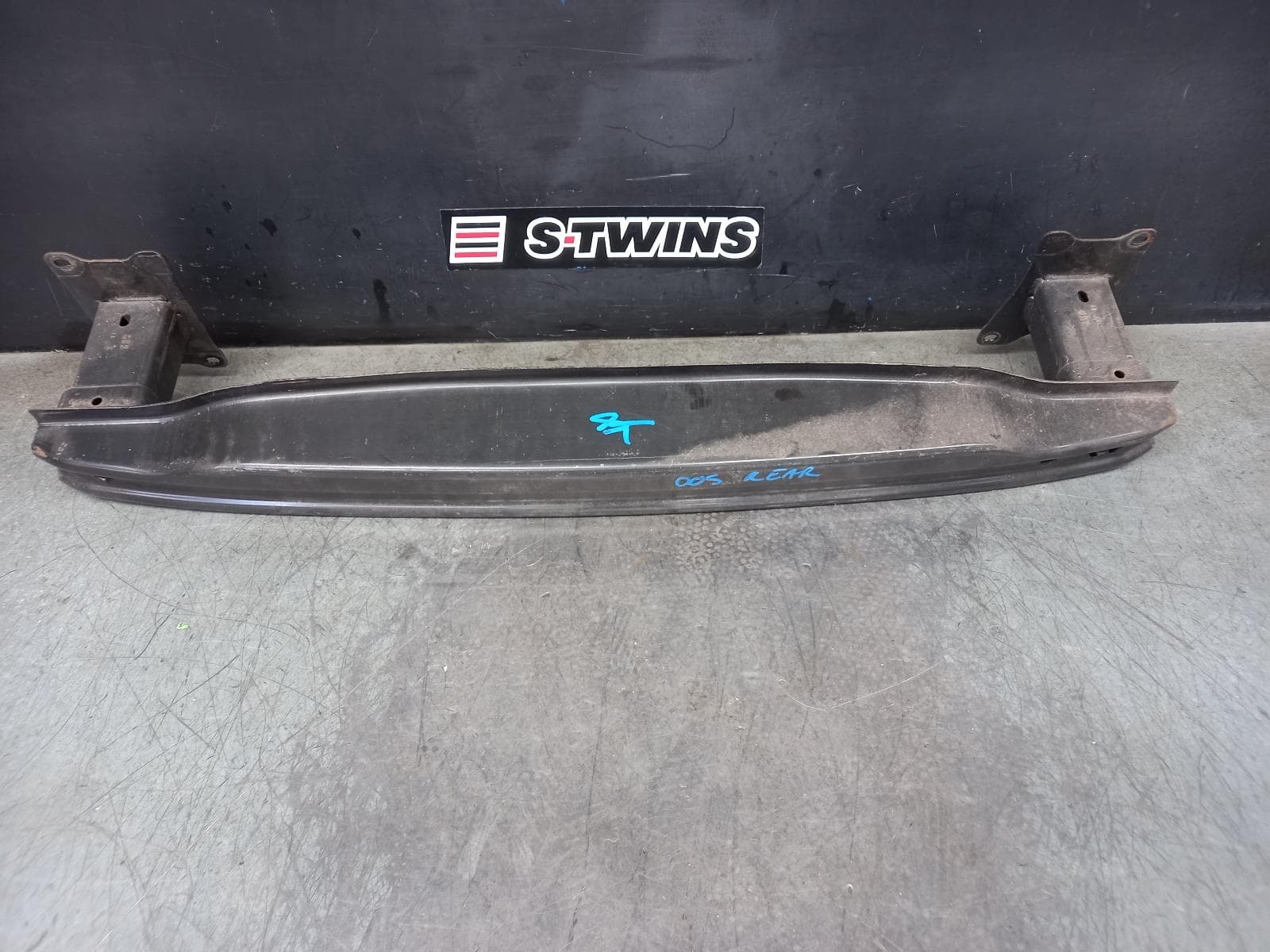 Used auto part listing image: 2012 VOLKSWAGEN JETTA R BAR BRACKET REINFO REINFORCEMENT, 1B, 02/11-12/17 0000361766
