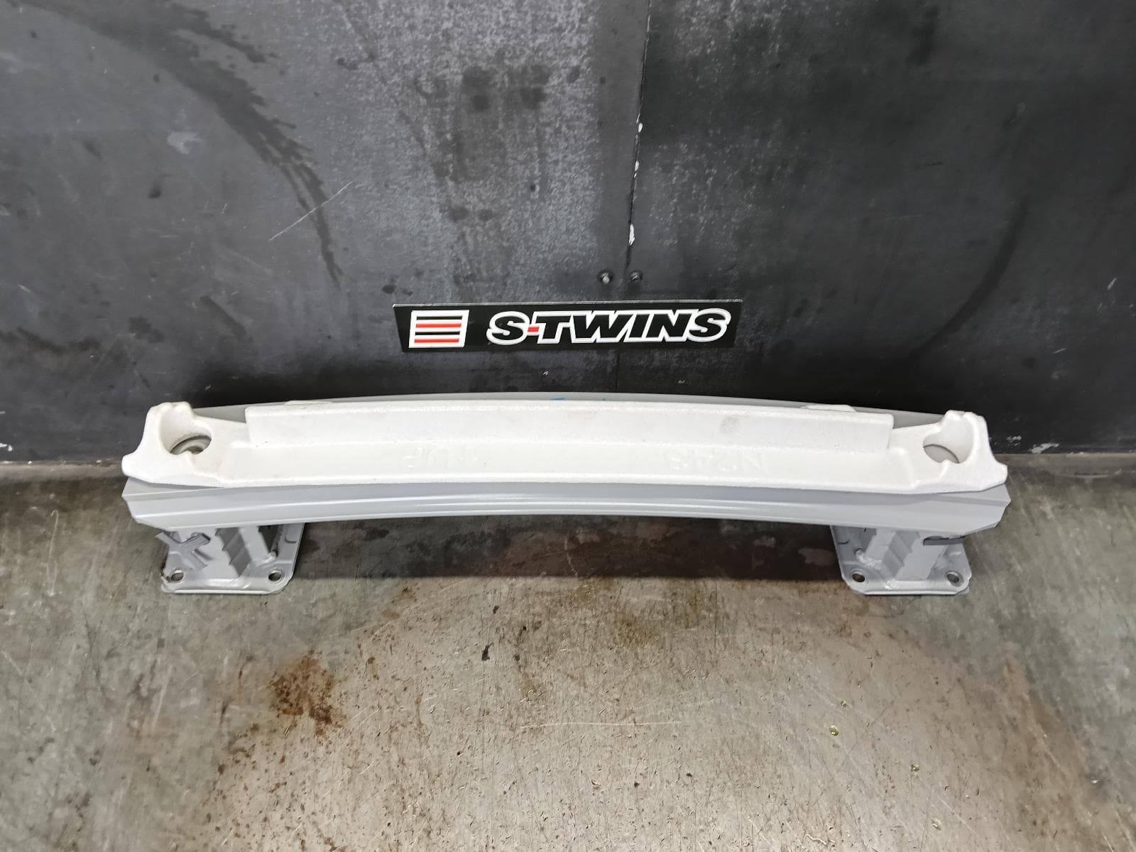 Used auto part listing image: 2024 MAZDA MX5 F BAR REINFORC BRACK MAIN REINFORCEMENT, ND SERIES, 08/15- 0000388527