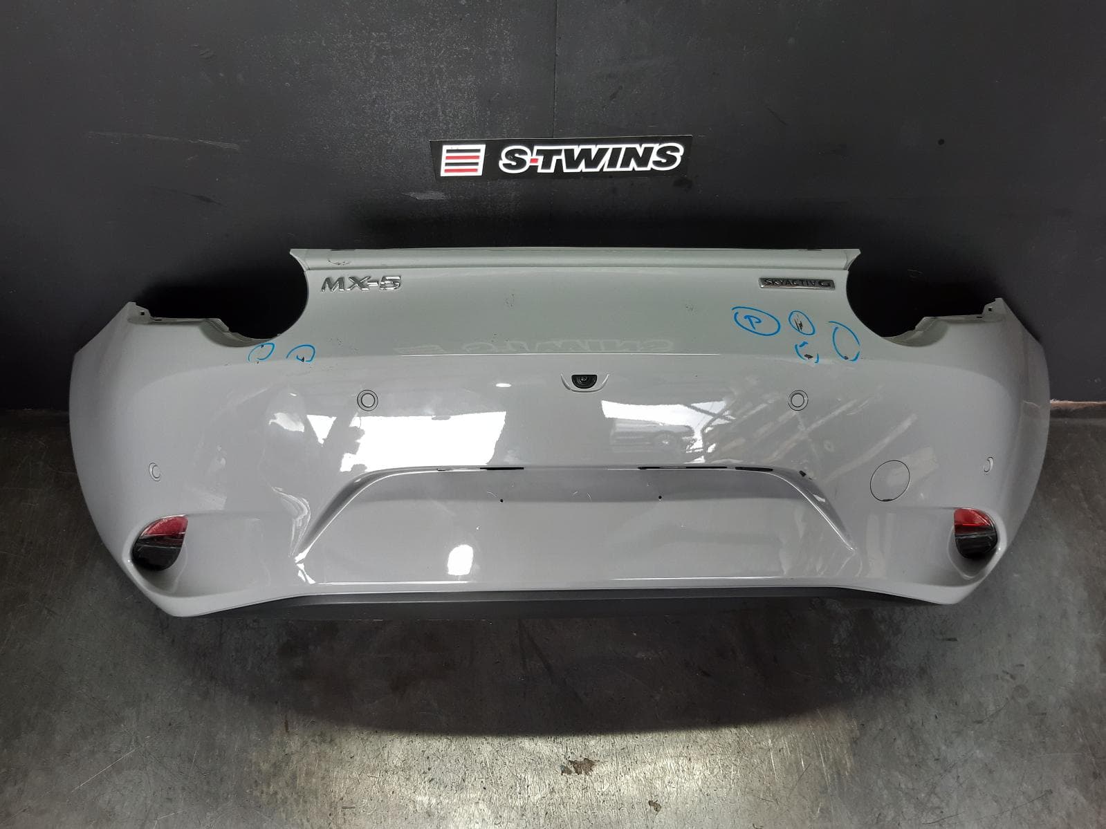 Used auto part listing image: 2024 MAZDA MX5 REAR BUMPER ND SERIES, BUMPER BAR, 12/23- 0000362116