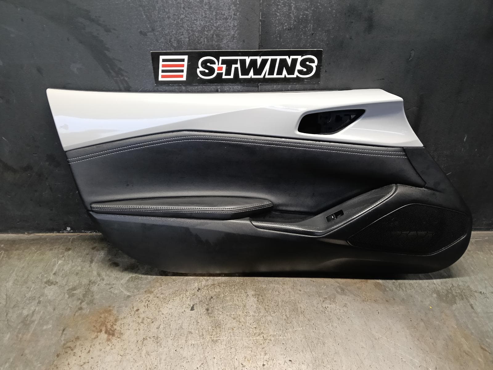 Used auto part listing image: 2024 MAZDA MX5 DOOR TRIM LH FRONT, ND SERIES, LEATHER, BLACK, RED STITCHING, 08/15- 0000388637
