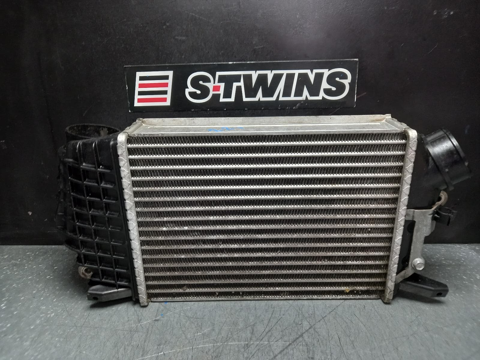 Used auto part listing image: 2017 SUBARU WRX INTERCOOLER PETROL, 2.0, TURBO, FA20E, V1, 03/14-10/21 0000373379