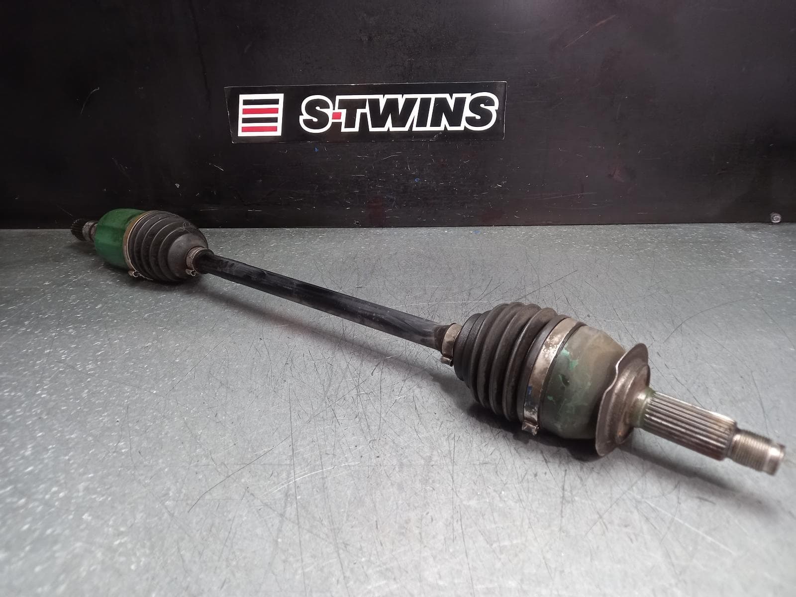 Used auto part listing image: 2017 SUBARU WRX LEFT DRIVESHAFT FRONT, WRX, V1, 03/14-10/21 0000373377