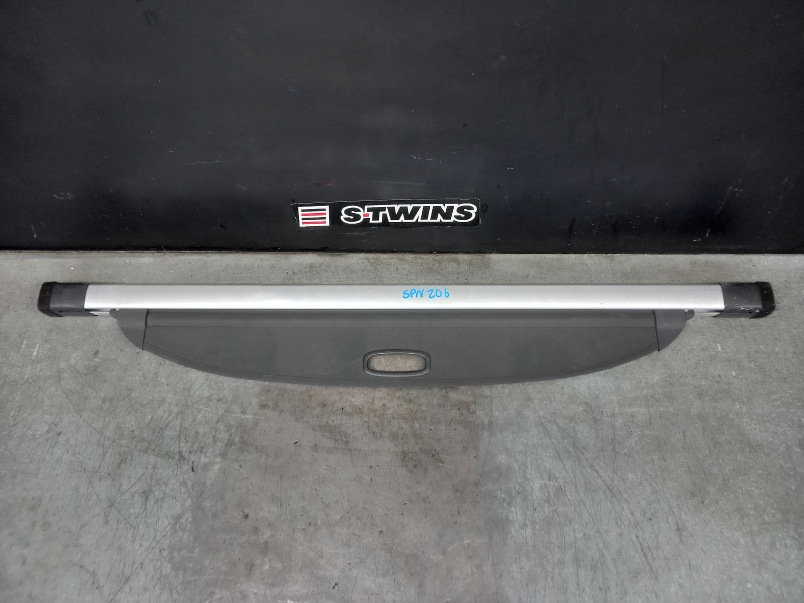 Used auto part listing image: 2017 HYUNDAI TUCSON PARCEL SHELF CARGO BLIND CARGO BLIND, TL, 06/15-01/21 0000375548
