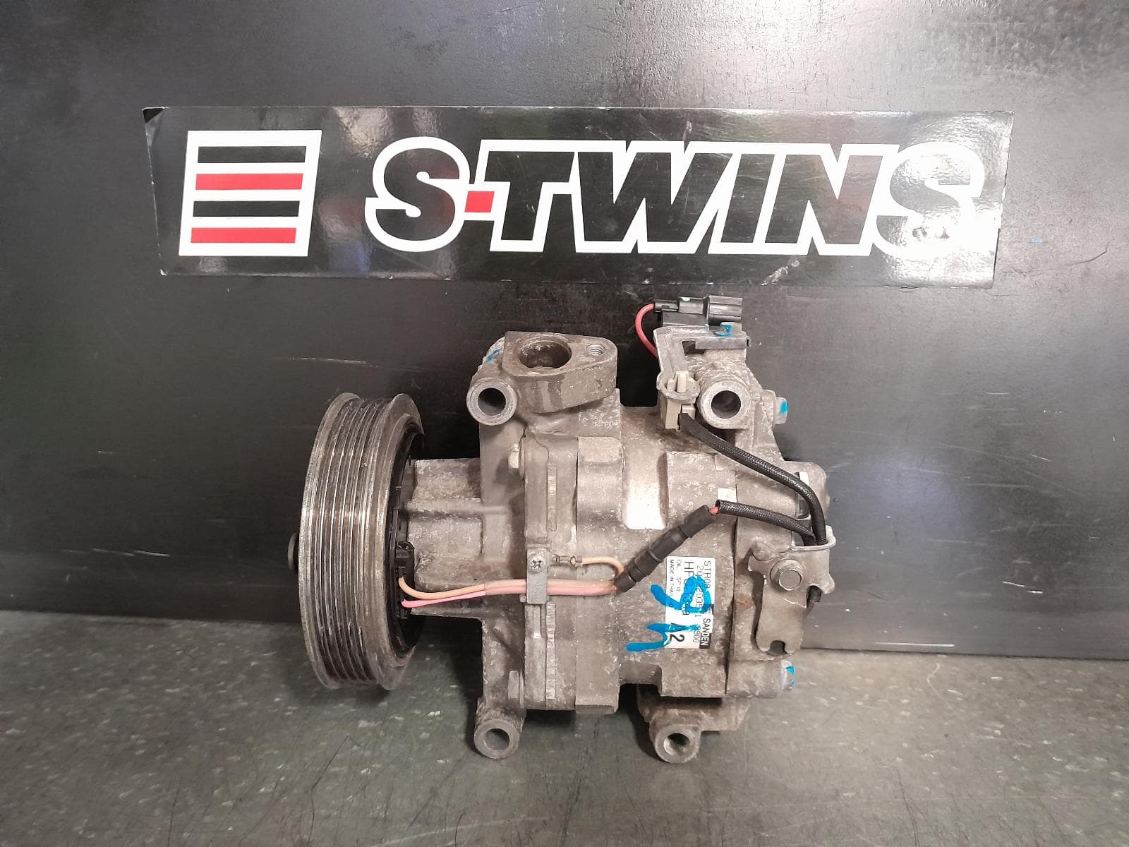 Used auto part listing image: 2015 HONDA JAZZ A C COMPRESSOR GK/GF, PETROL, 1.5, 07/14-12/20 0000366287