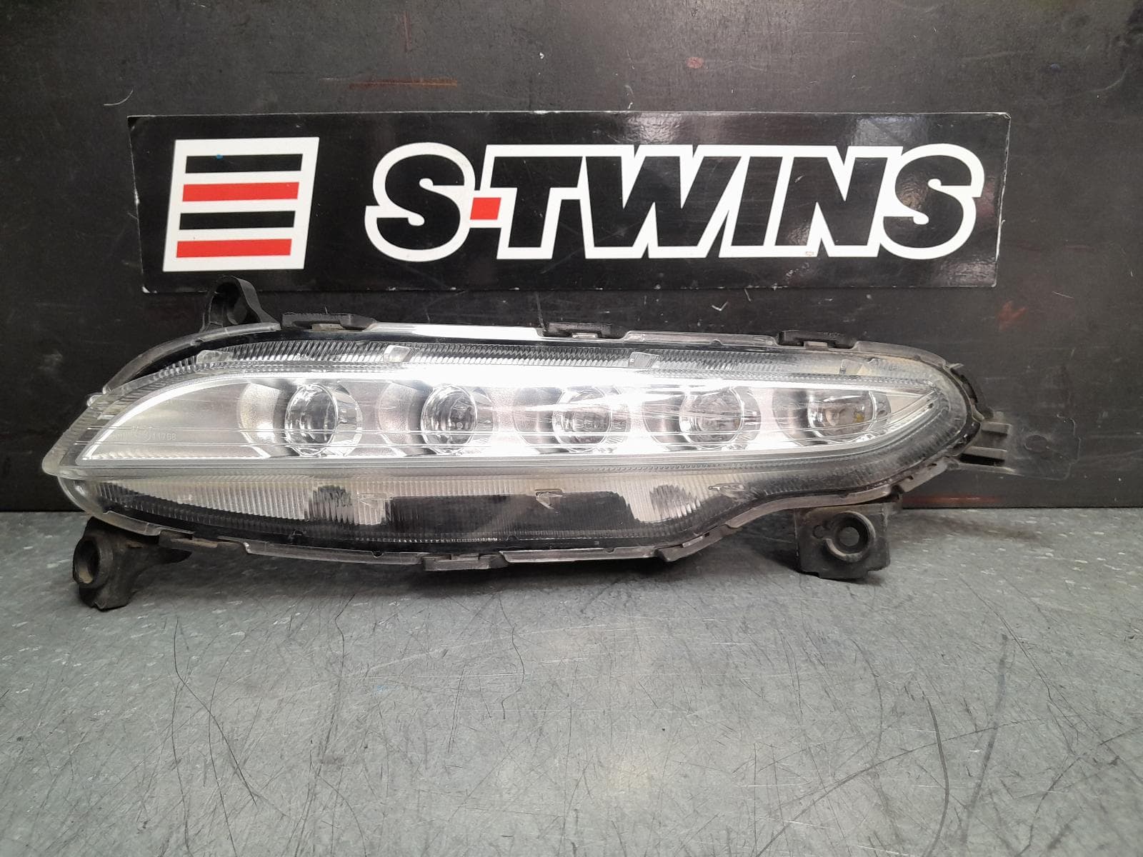 Used auto part listing image: 2017 HYUNDAI TUCSON DAYTIME RUNNING LAMP, TL, KOREAN BUILT (VIN KMHJ), 06/15-06/18 0000370703