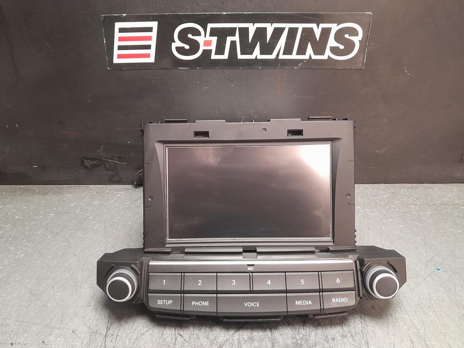 Used auto part listing image: 2016 HYUNDAI TUCSON 7IN TOUCHSCREEN, TL, 06/15-06/18 0000378850
