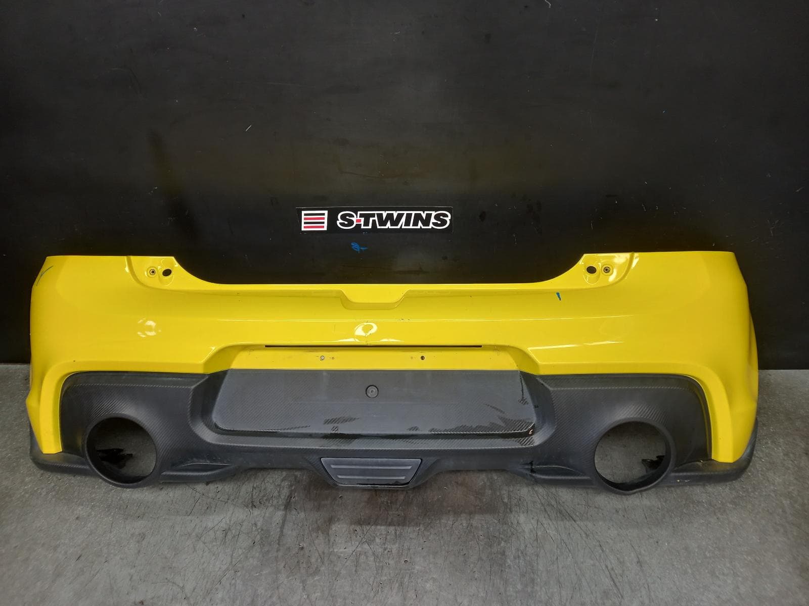 Used auto part listing image: 2018 SUZUKI SWIFT REAR BUMPER AZ, BUMPER BAR, SPORT TURBO TYPE, 04/17-11/23 0000368591