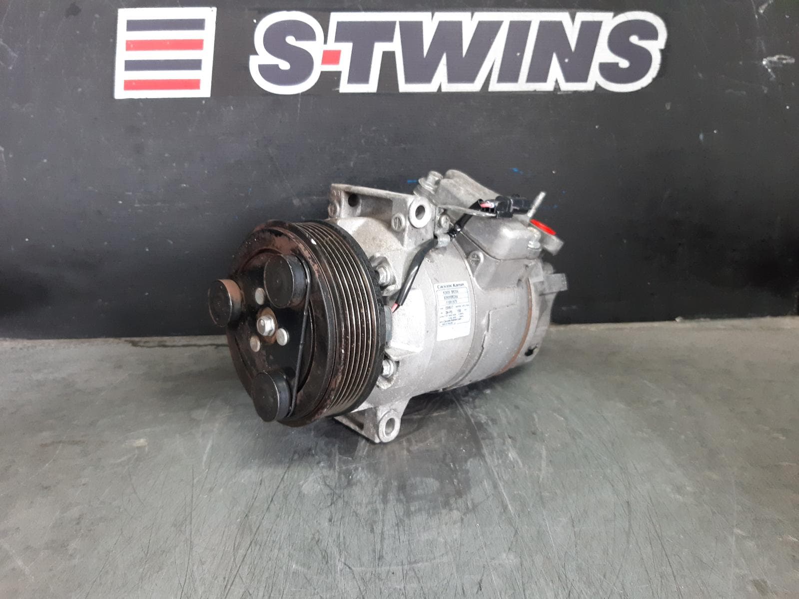Used auto part listing image: 2011 NISSAN DUALIS A C COMPRESSOR J10, 2.0, MR20, P/N 92600-BR20A, 10/07-05/14 0000362939