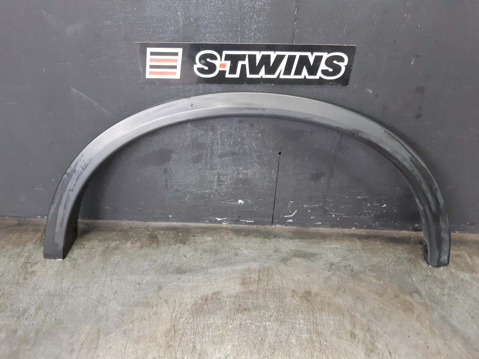 Used auto part listing image: 2018 NISSAN XTRAIL WHEEL ARCH FLARE LH REAR, T32, 02/14-07/22 0000363043