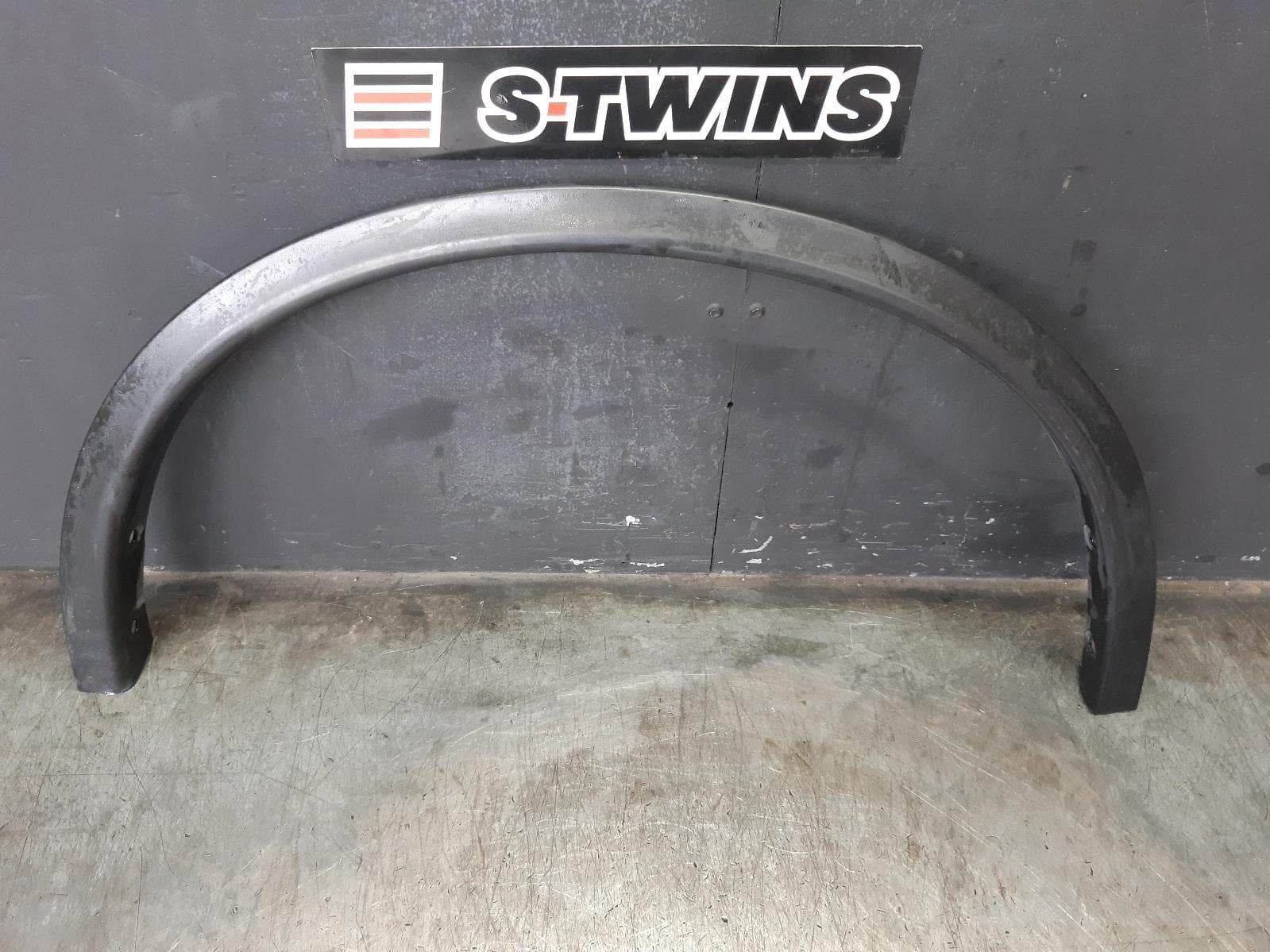 Used auto part listing image: 2018 NISSAN XTRAIL WHEEL ARCH FLARE RH FRONT, T32, 02/14-07/22 0000363044