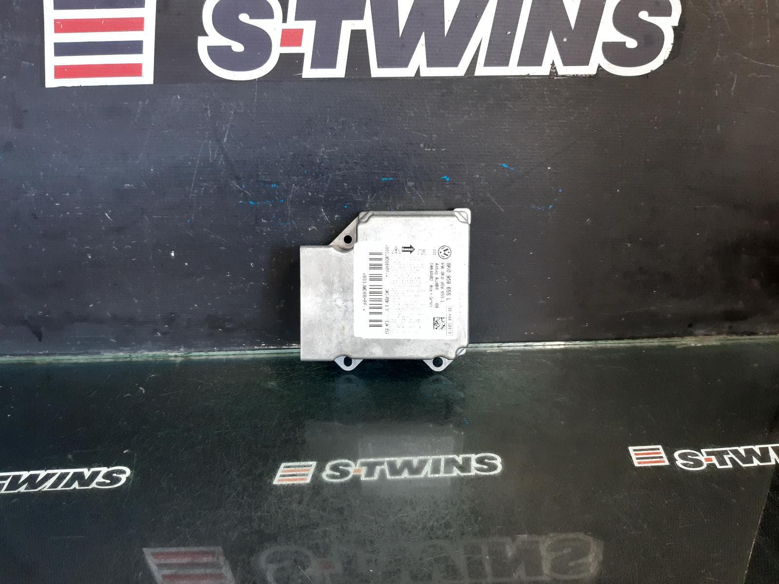 Used auto part listing image: 2011 AUDI A4 MODULE, B8 8K, 02/08-06/12 0000372347