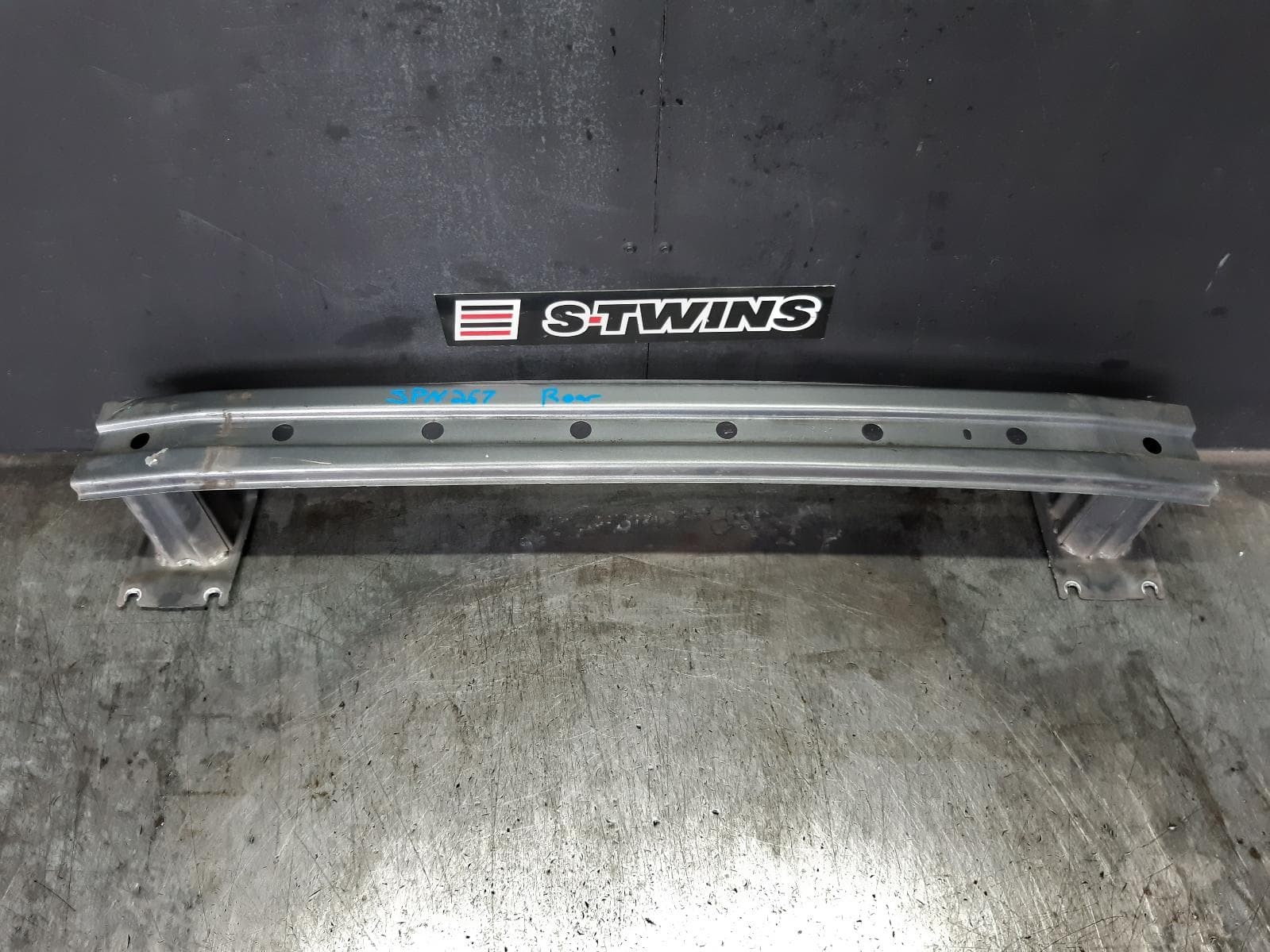 Used auto part listing image: 2014 SUZUKI S-CROSS R BAR BRACKET REINFO JY, MAIN REINFORCEMENT, 09/13-05/22 0000363783