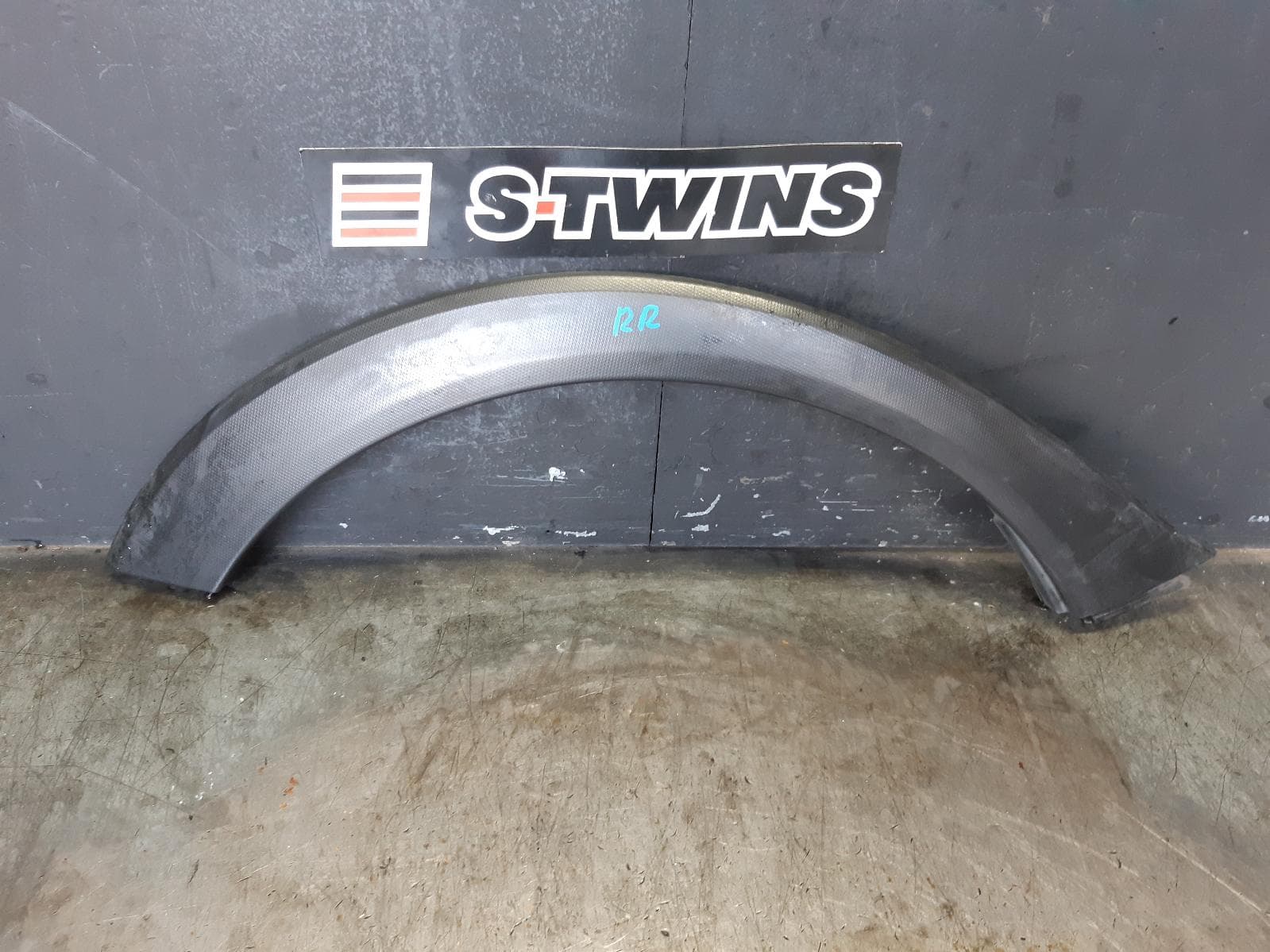 Used auto part listing image: 2013 SUBARU XV WHEEL ARCH FLARE RH REAR (ON BODY), G4X, 08/11-04/17 0000364510