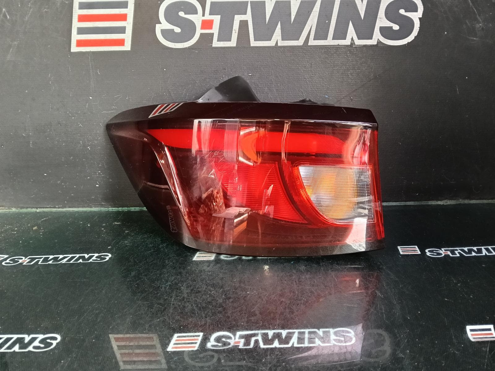 Used auto part listing image: 2025 MG MG3 LEFT TAILLIGHT ZP22, IN BODY, W/ LED TYPE, 03/24- 0000406394