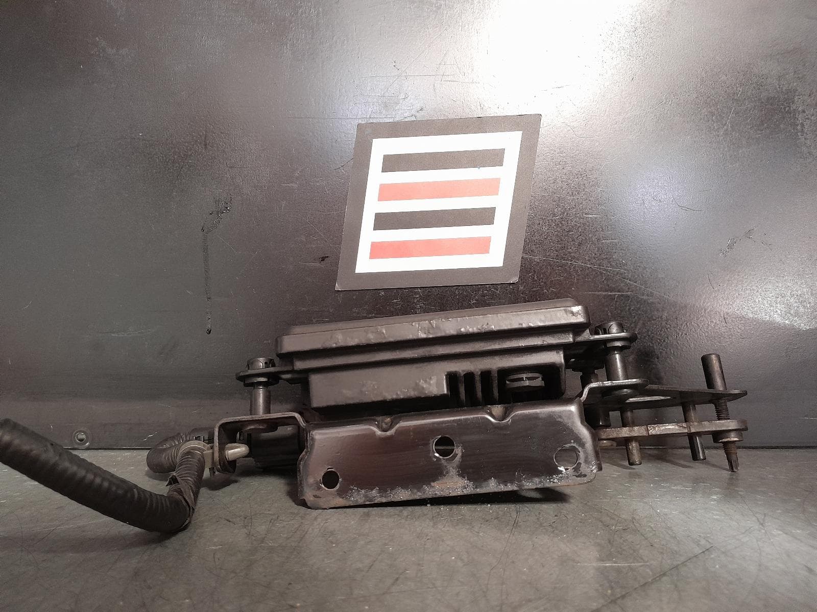 Used auto part listing image: 2018 KIA SPORTAGE REVERSE CAMERA QL, FRONT RADAR SENSOR, 10/15-08/21 0000365349