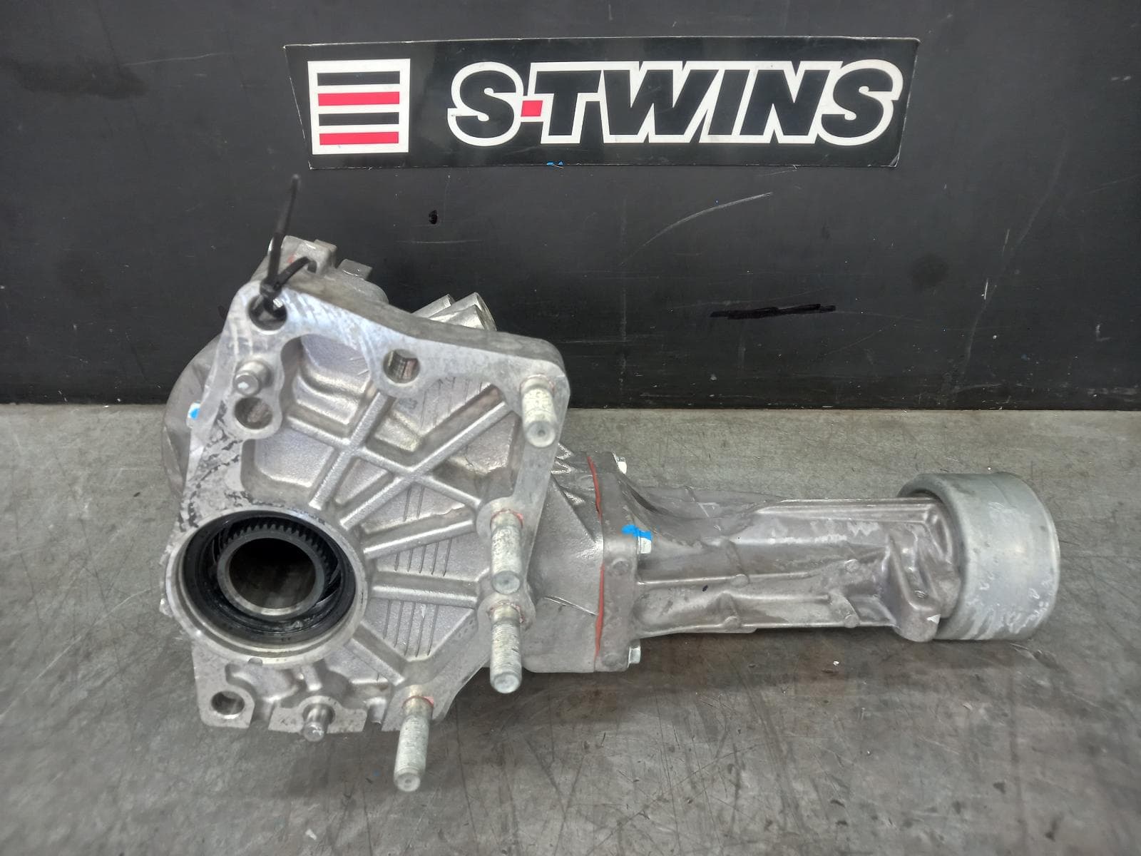 Used auto part listing image: 2018 LEXUS RX SERIES TRANSFER CASE AL20, 10/15-08/22 0000383226