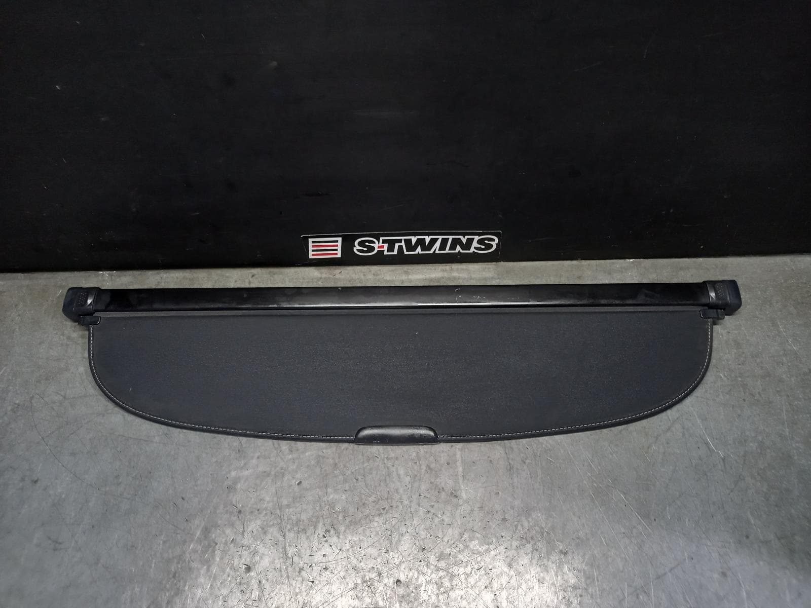 Used auto part listing image: 2018 LEXUS RX SERIES PARCEL SHELF CARGO BLIND AL20, 10/15-08/22 0000401438