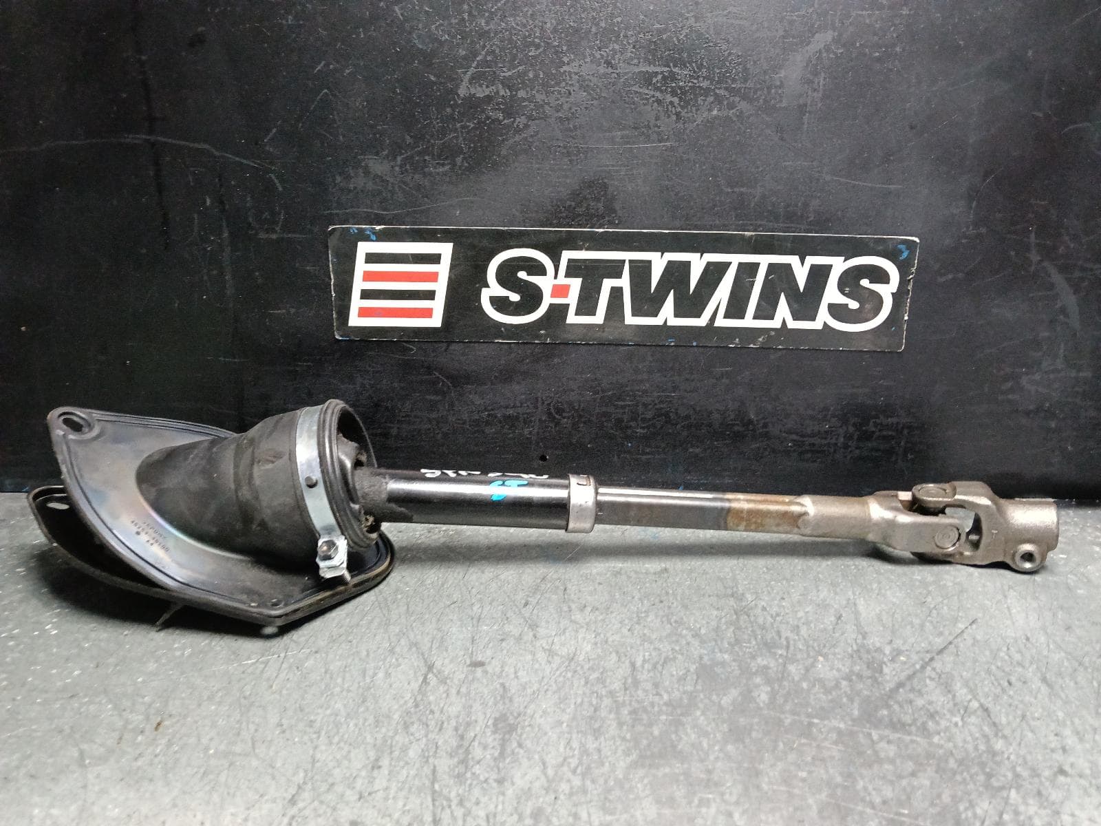 Used auto part listing image: 2018 LEXUS RX SERIES STEERING INTERMEDIATE SHAFT AL20, 10/15-08/22 0000404881