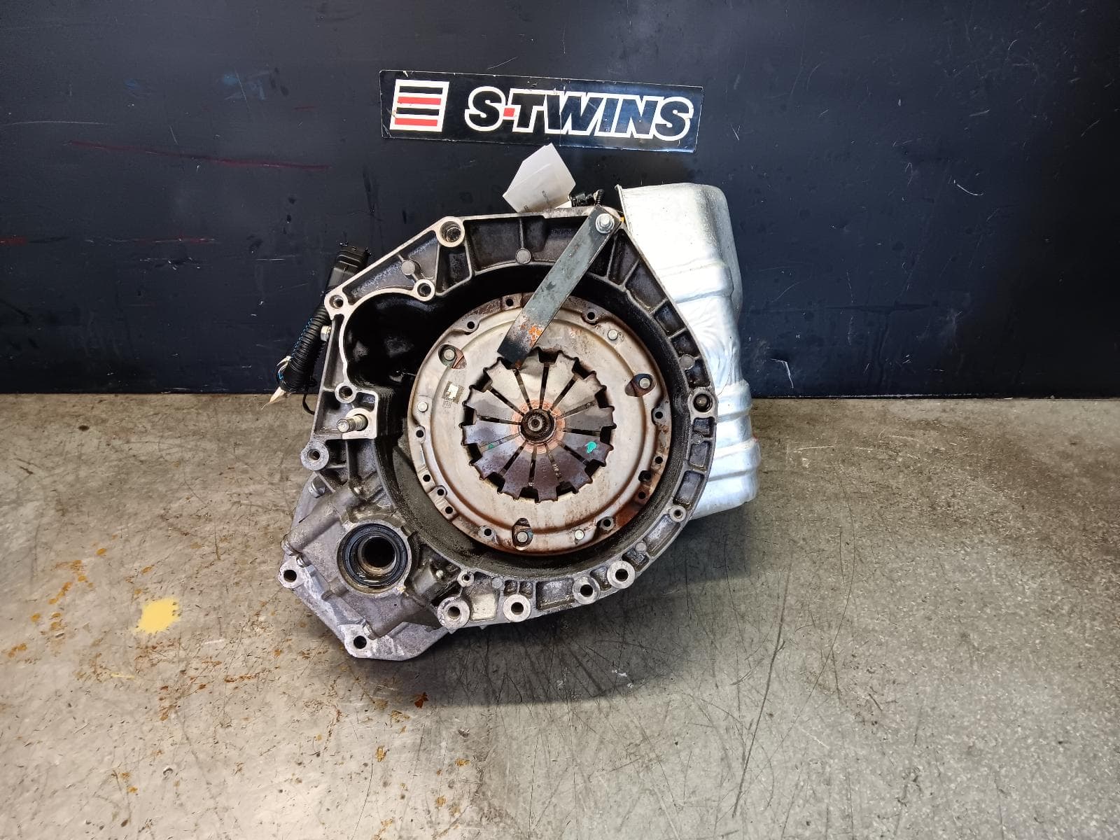 Used auto part listing image: 2017 FIAT 500 TRANS GEARBOX AUTO, PETROL, 1.2, 5 SPEED, 03/08- 0000410873
