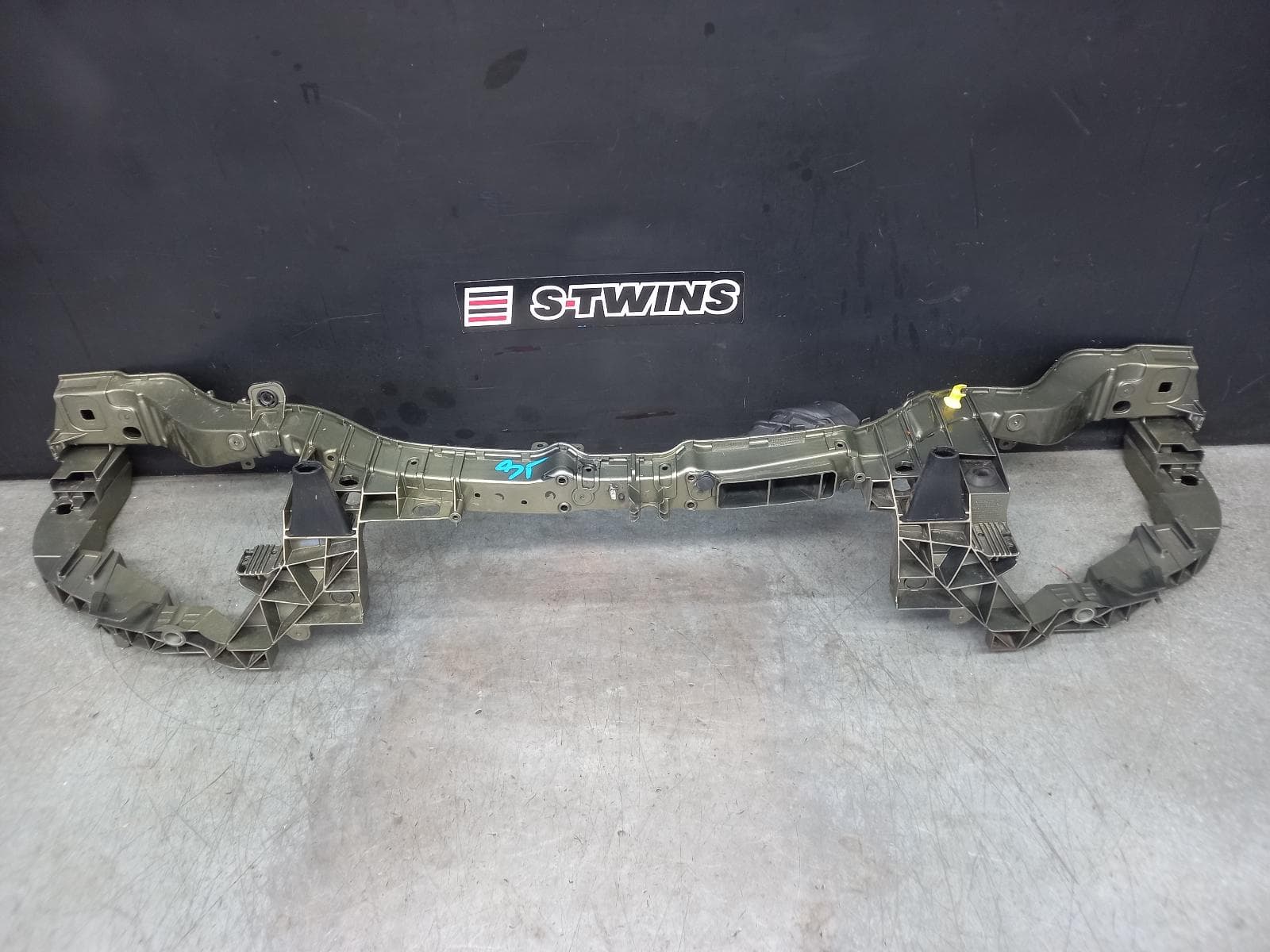 Used auto part listing image: 2014 FORD KUGA RADIATOR SUPPORT RADIATOR SUPPORT UPPER, TF, 11/12-09/16 0000378923