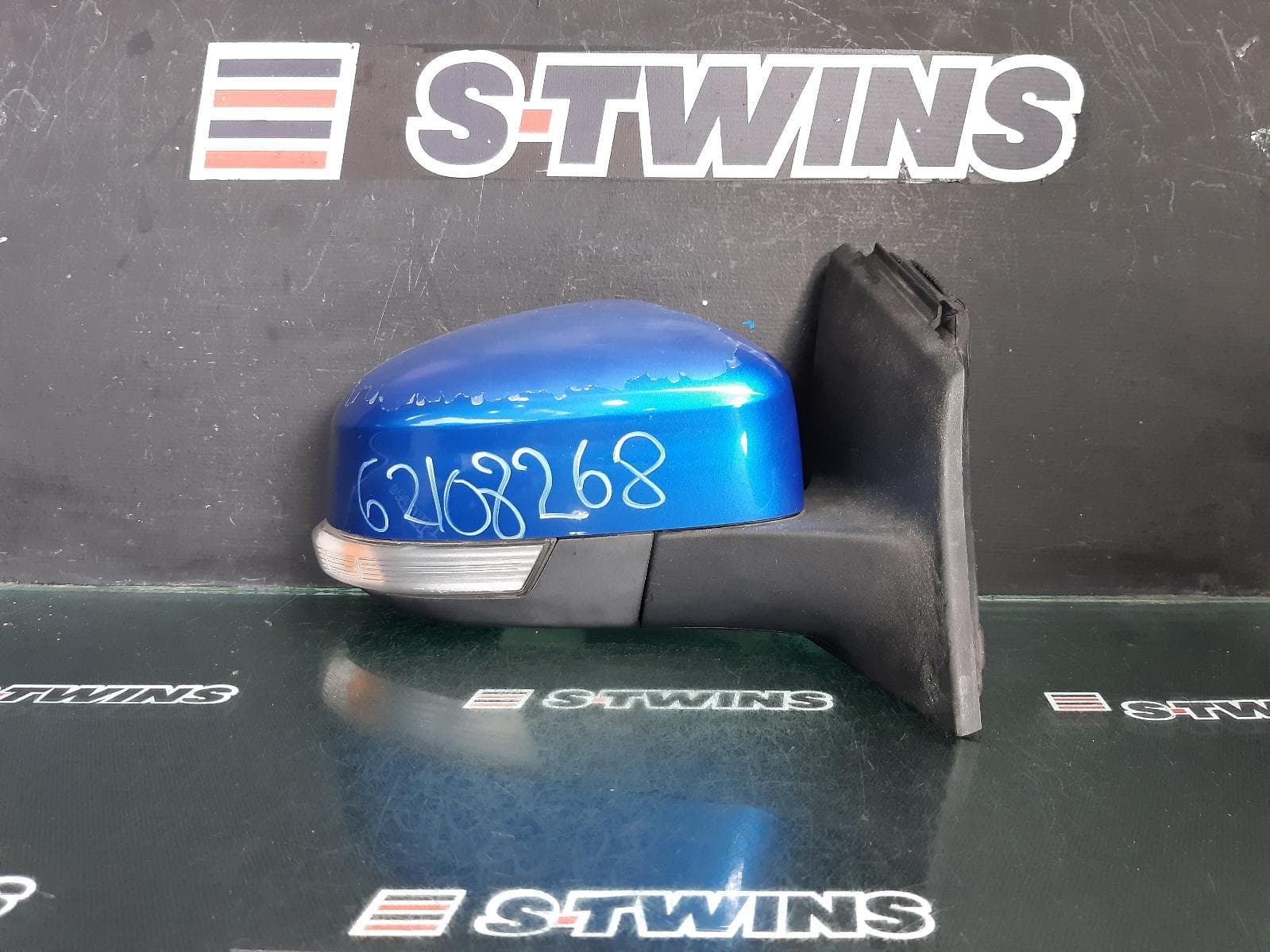 Used auto part listing image: 2016 FORD FOCUS RIGHT DOOR MIRROR LZ, SPORT, POWER FOLDING, HEATED, W/ PUDDLE LAMP & NON BLINDSPOT TYPE, 07/15-11/18 0000371106