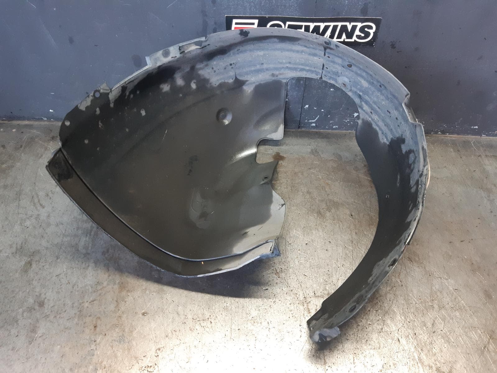 Used auto part listing image: 2018 HYUNDAI I30 LEFT GUARD LINER FRONT, PD, HATCH (S.KOREA VIN KMHH), STANDARD TYPE, 03/17-07/20 0000373303