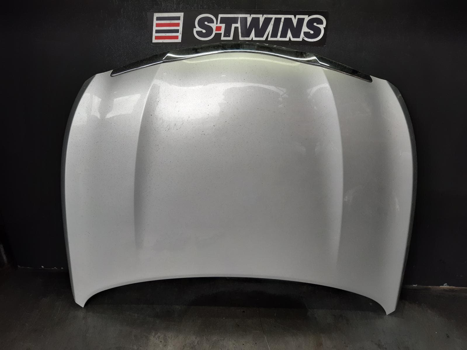Used auto part listing image: 2013 HYUNDAI I45 BONNET YF, 02/10-04/14 0000371178