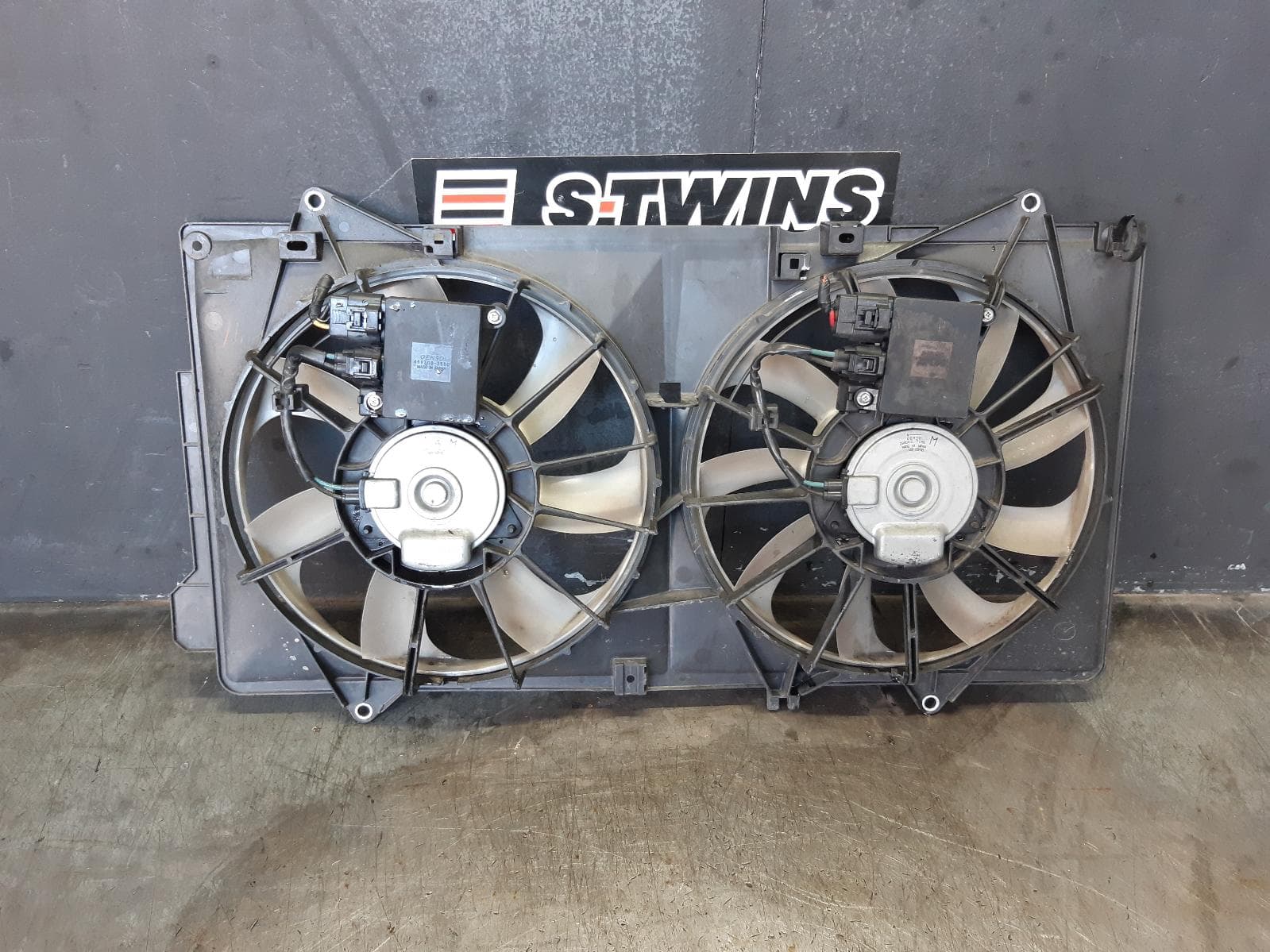 Used auto part listing image: 2013 MAZDA 6 FAN DUAL FAN ASSY, DIESEL, GJ-GL, 11/12-05/19 0000371297