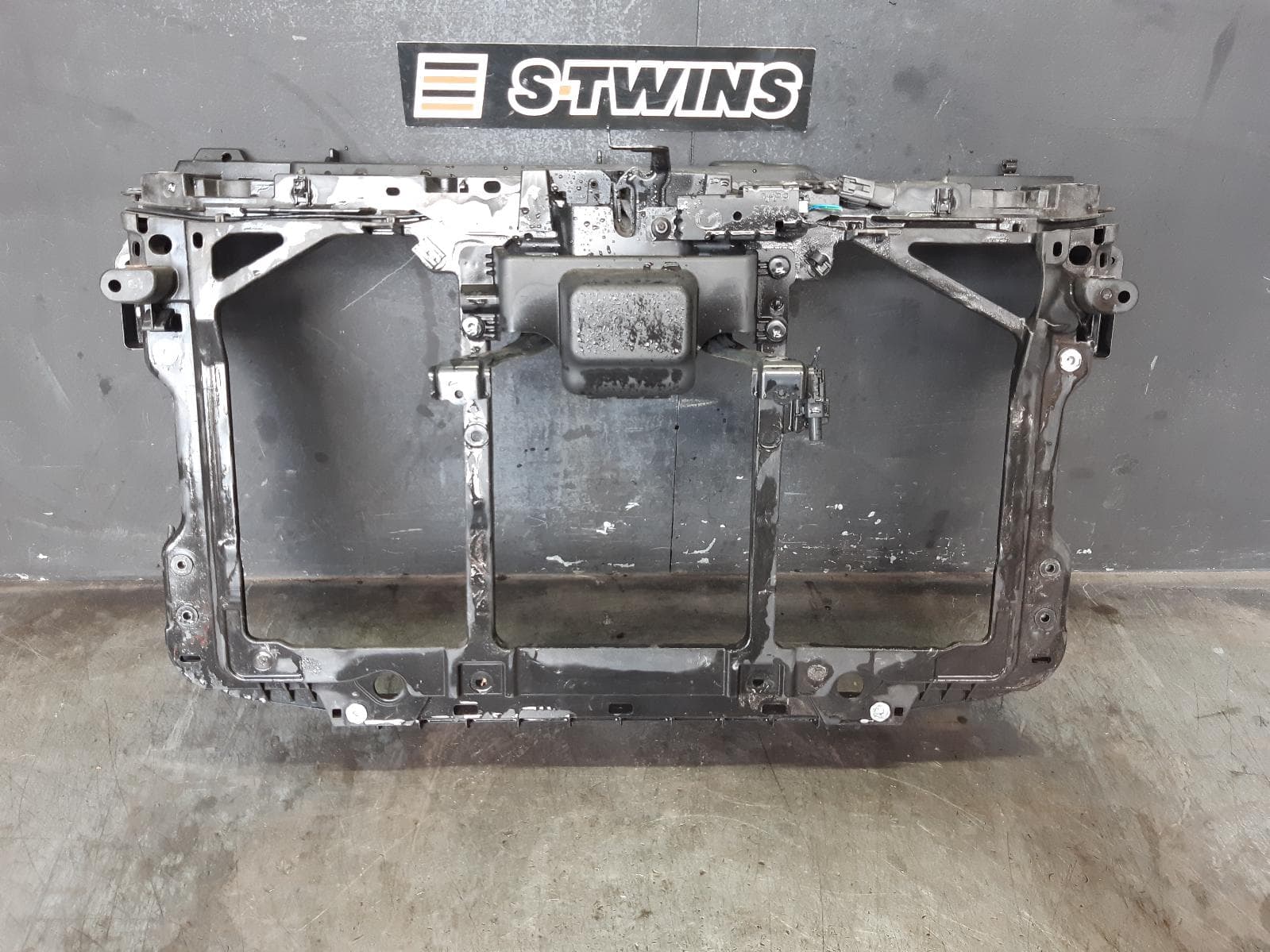 Used auto part listing image: 2013 MAZDA 6 RADIATOR SUPPORT DIESEL, NON ADAPTIVE CRUISE CONTROL, BOLT ON TYPE, GJ-GL, 11/12-05/19 0000371274