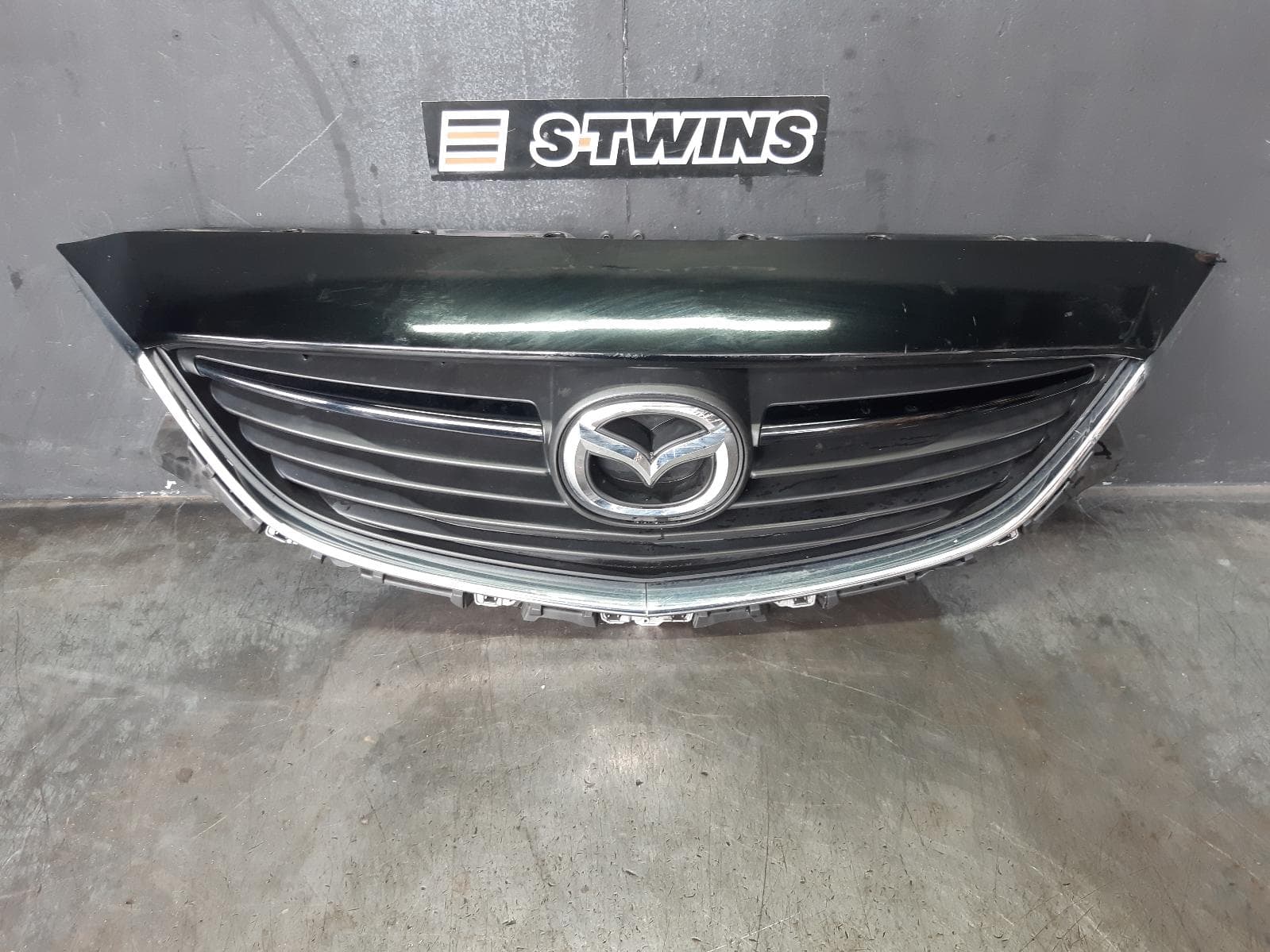 Used auto part listing image: 2013 MAZDA 6 GRILLE RADIATOR GRILLE, GJ, 11/12-09/14 (AUST ONLY) 0000371152