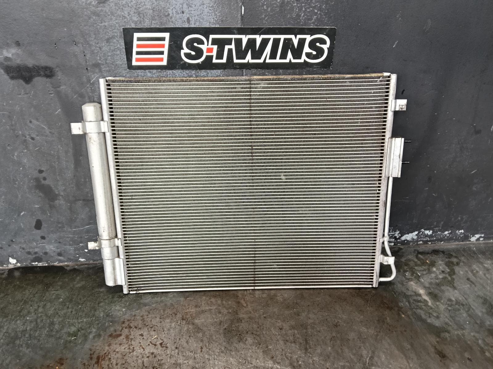 Used auto part listing image: 2018 KIA SORENTO A C CONDENSER UM, 2.2, DIESEL, 03/15-01/20 0000398369