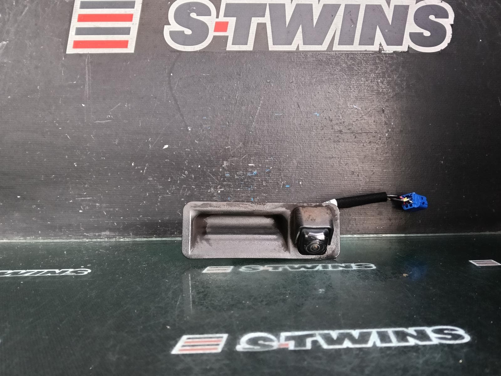Used auto part listing image: 2018 KIA SORENTO REVERSE CAMERA REVERSE CAMERA, UM, 06/15- 0000398380