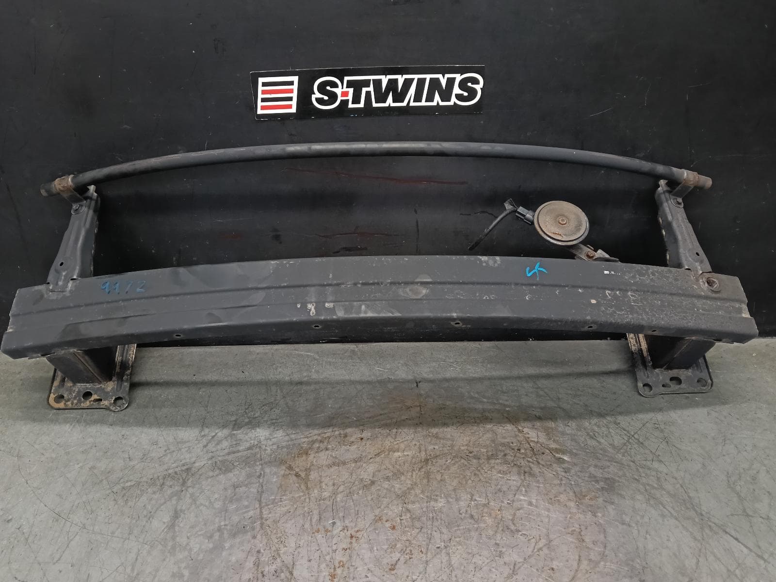 Used auto part listing image: 2013 KIA CERATO F BAR REINFORC BRACK MAIN REINFORCEMENT, YD, SEDAN/HATCH, 04/13-02/16 0000404150
