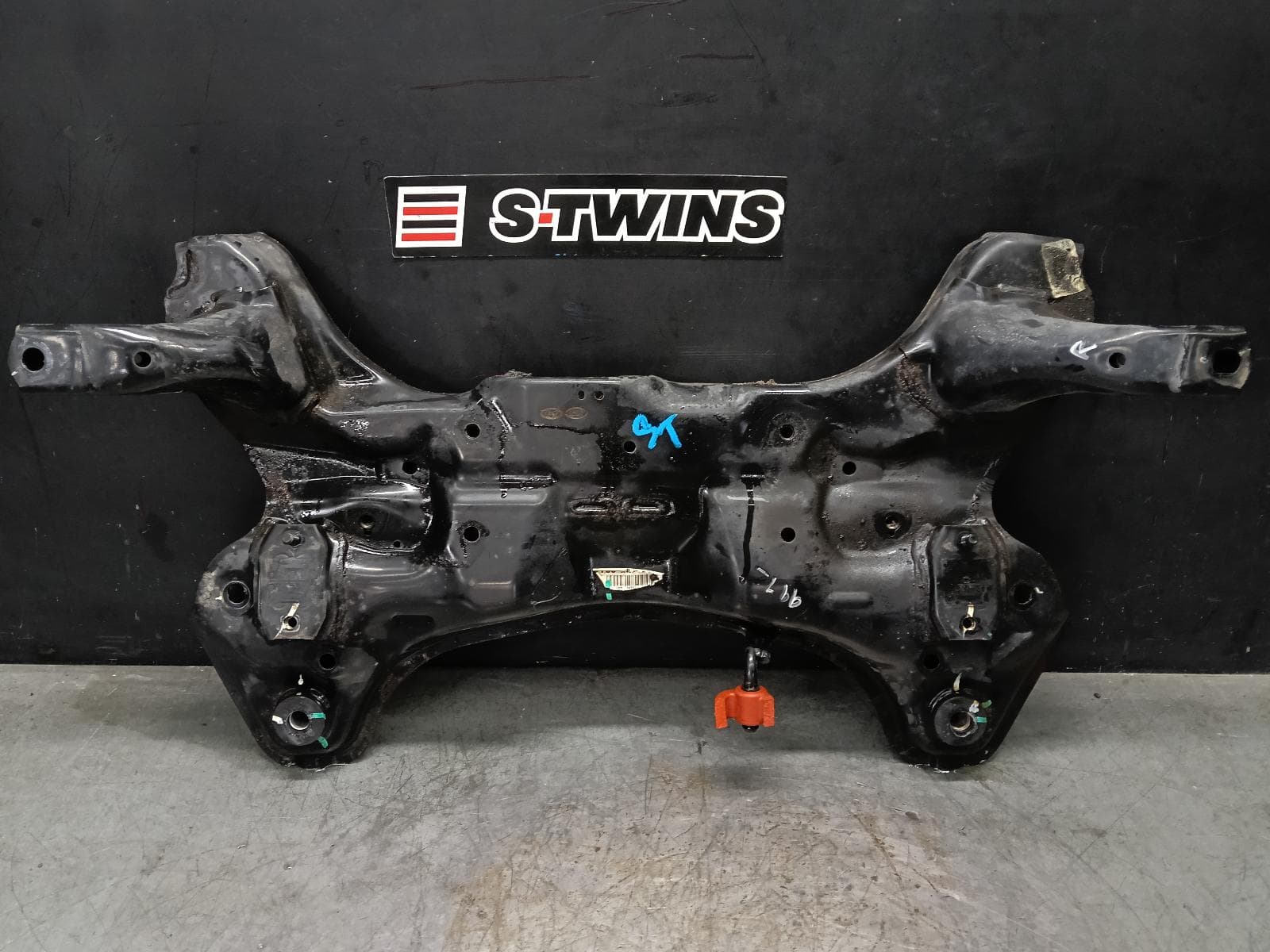Used auto part listing image: 2013 KIA CERATO FRT XMEMBER CRADLE YD, SEDAN/HATCH, 04/13-05/18 0000404158
