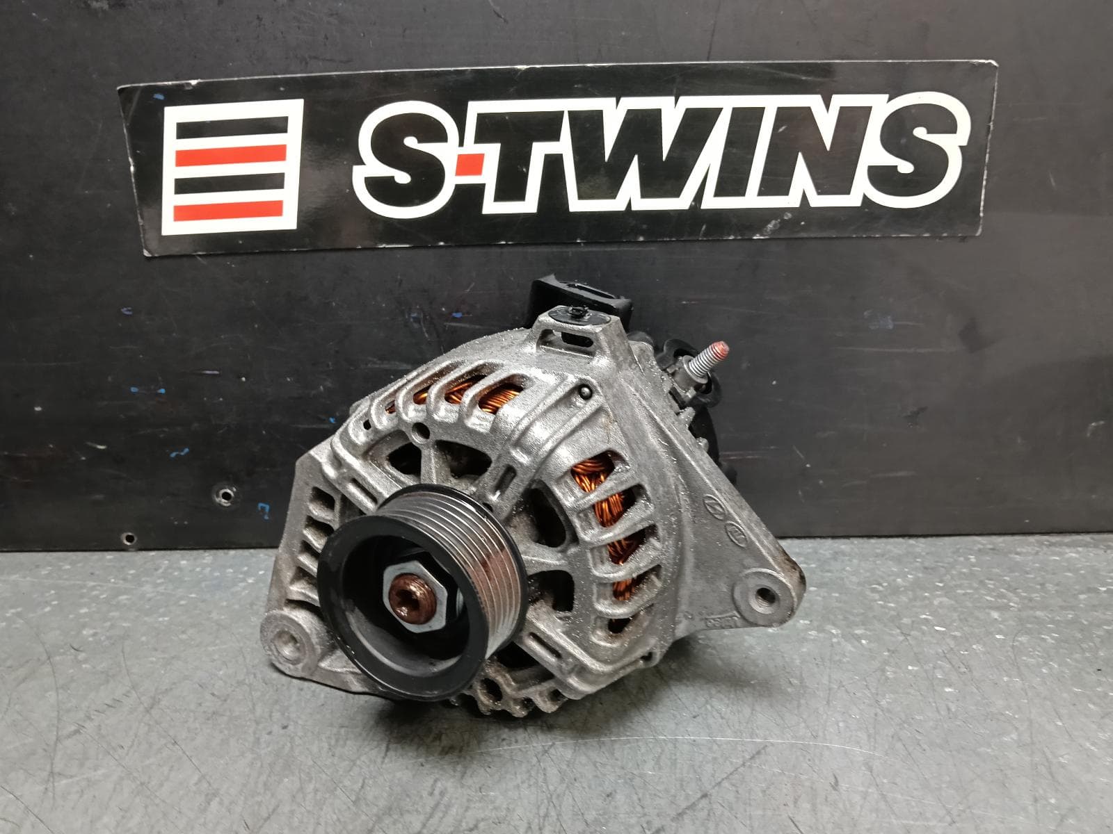 Used auto part listing image: 2014 HYUNDAI ELANTRA ALTERNATOR PETROL, 1.8, G4NB, MD, 03/11-11/15 0000381877