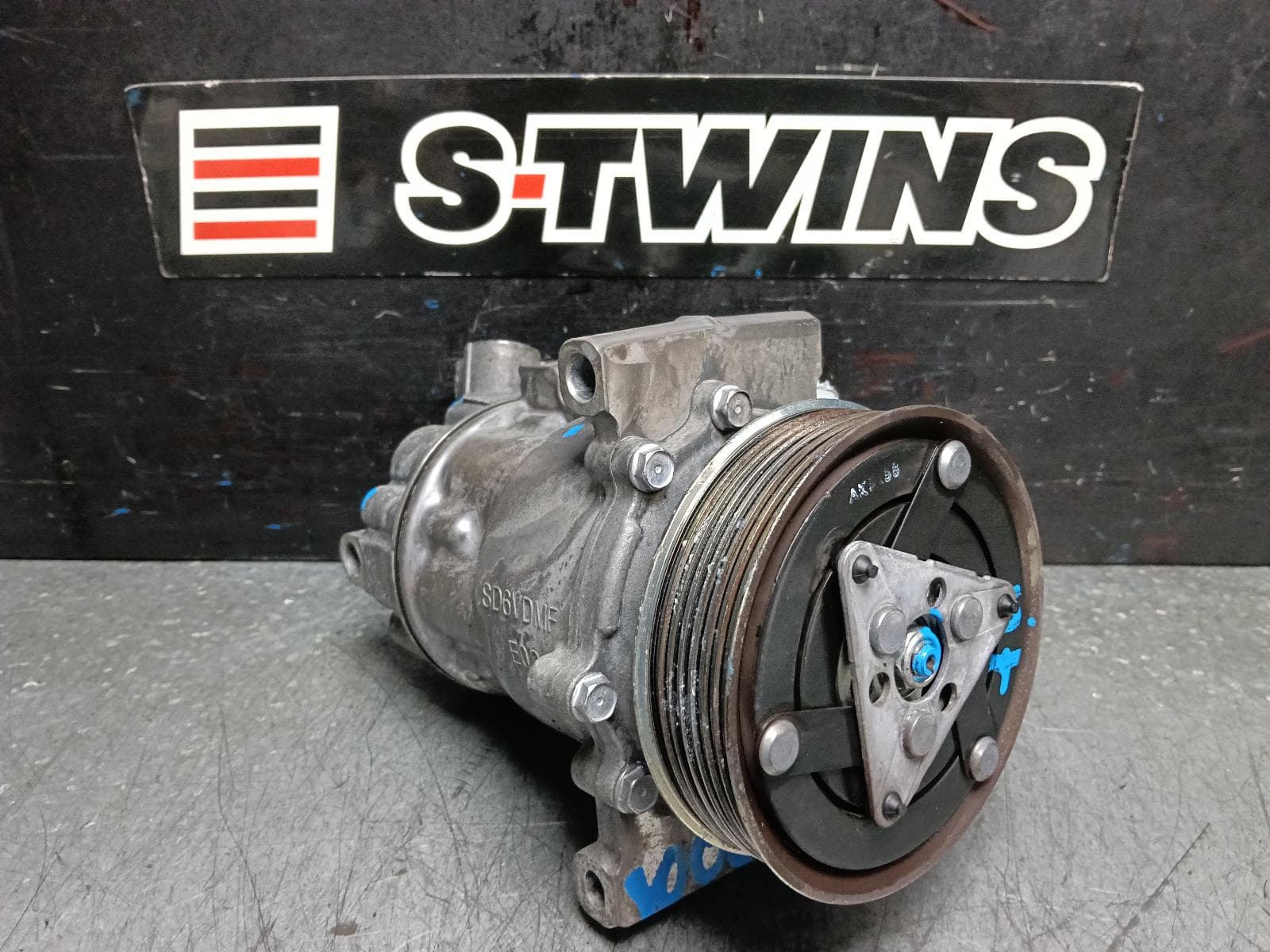 Used auto part listing image: 2021 RENAULT KANGOO A C COMPRESSOR X61, PETROL, 1.2, TURBO, 07/16-02/22 0000396497