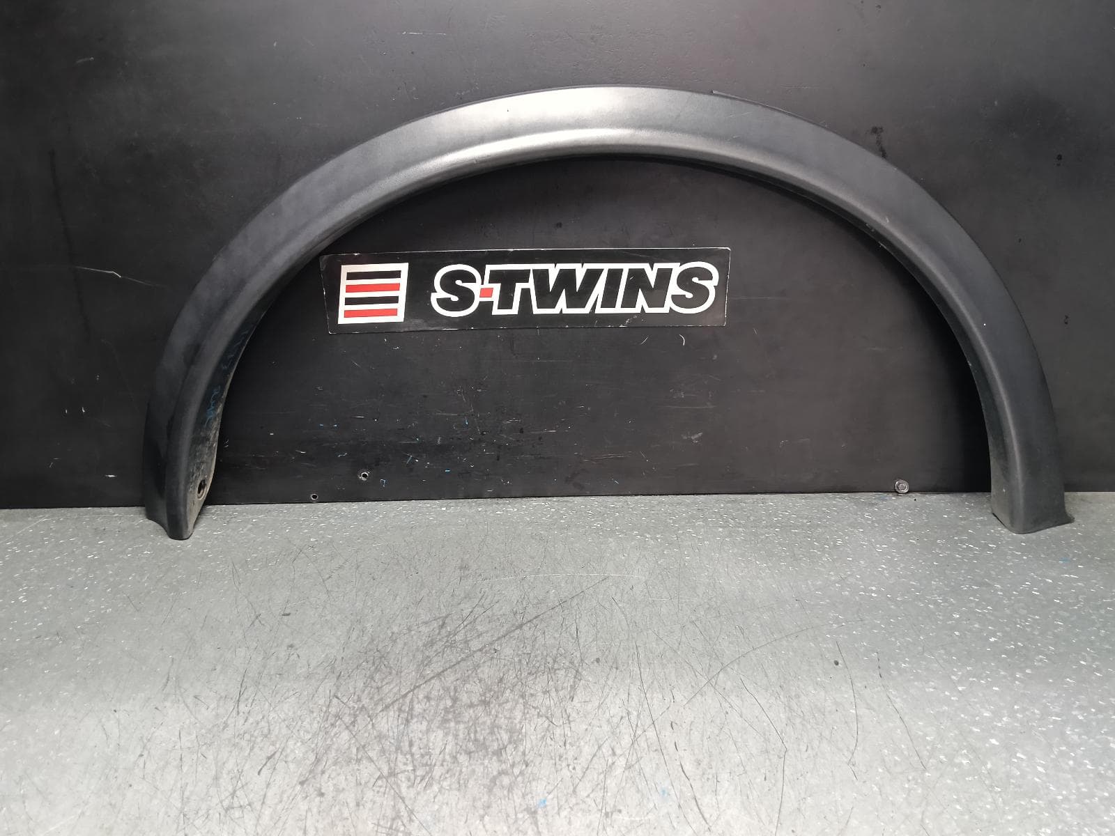 Used auto part listing image: 2016 NISSAN JUKE WHEEL ARCH FLARE RH REAR, F15, 06/10-12/19 0000381843